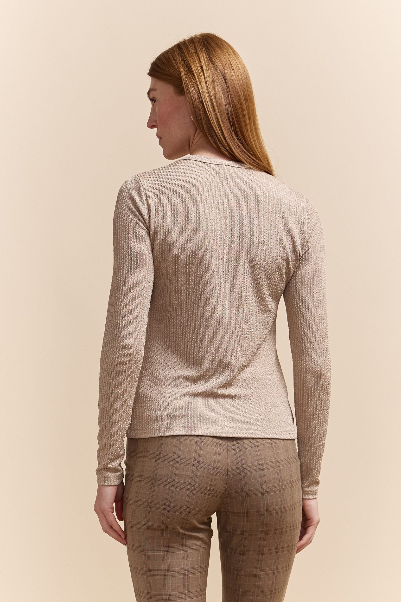 Long sleeve crew neck top