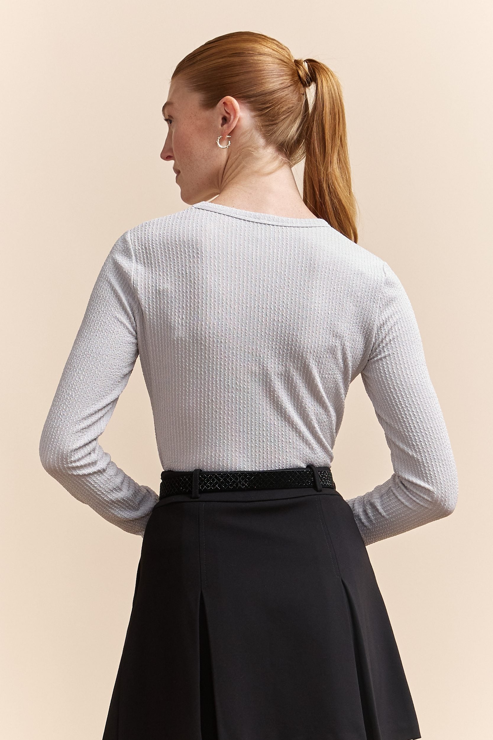 Long sleeve crew neck top