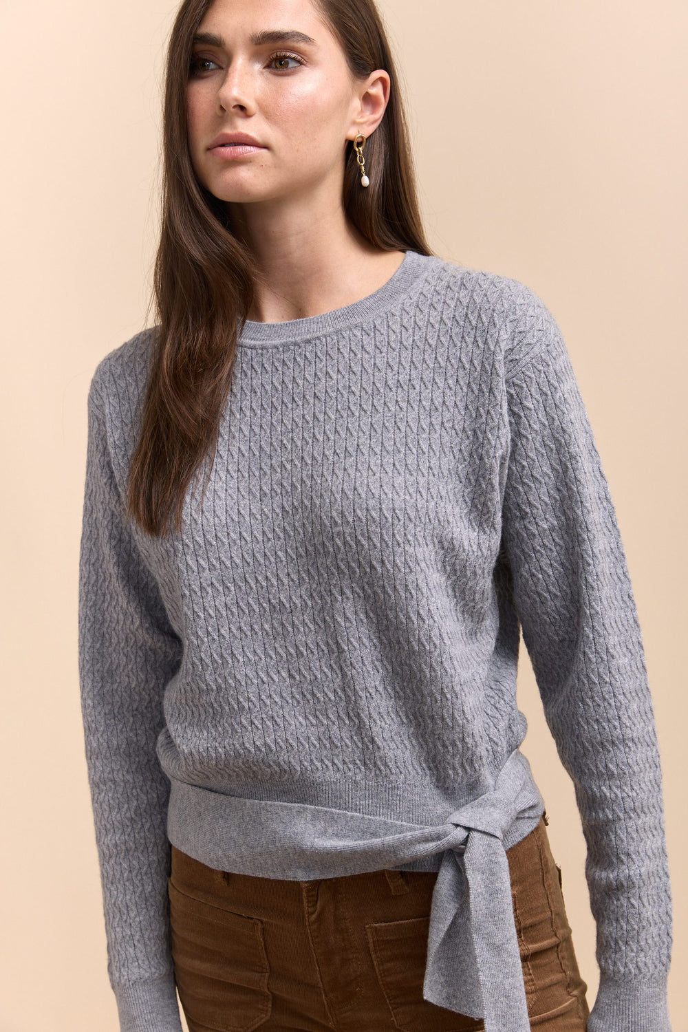 Sweater with front knot