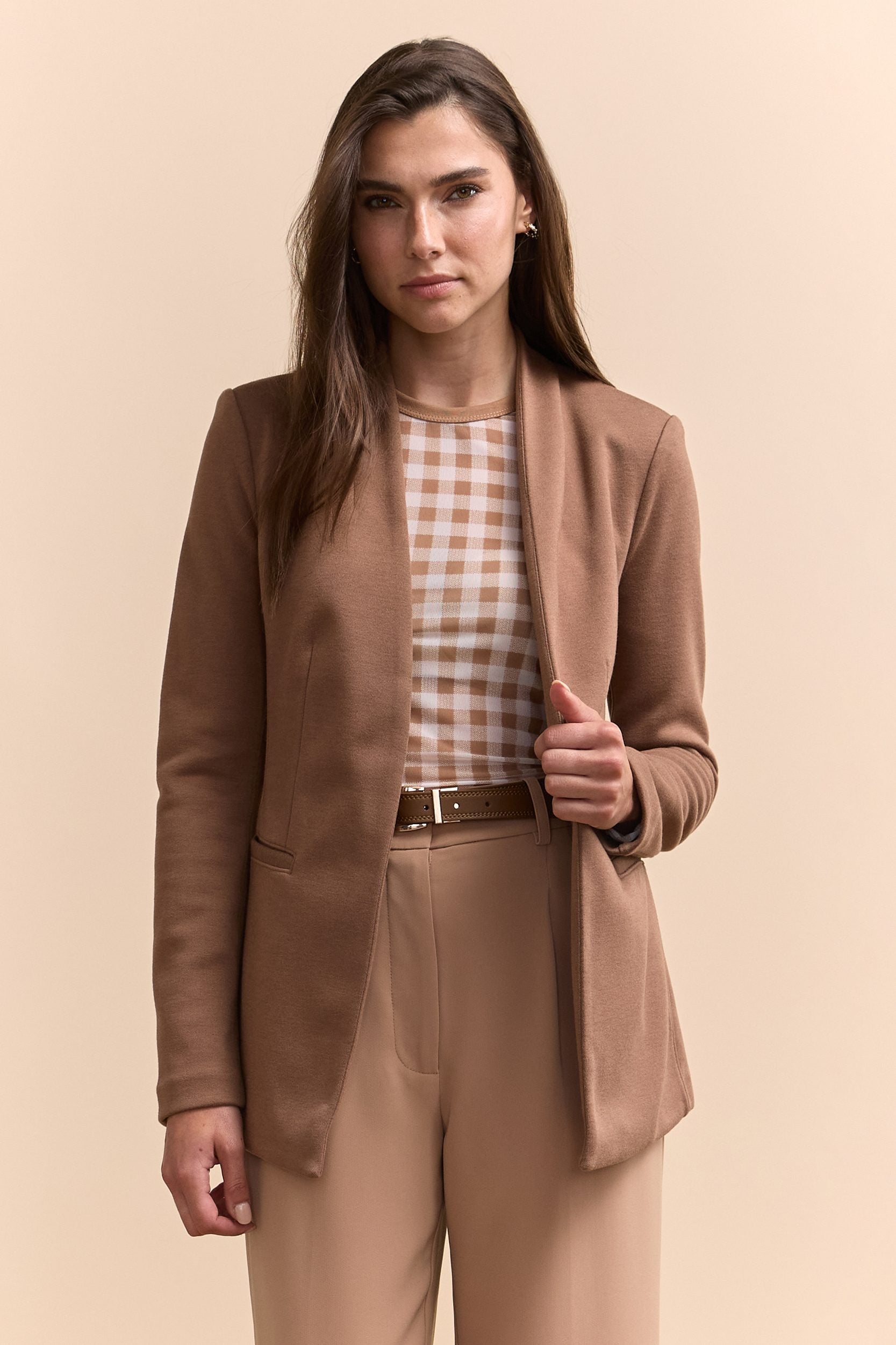 Fitted stretch jacket