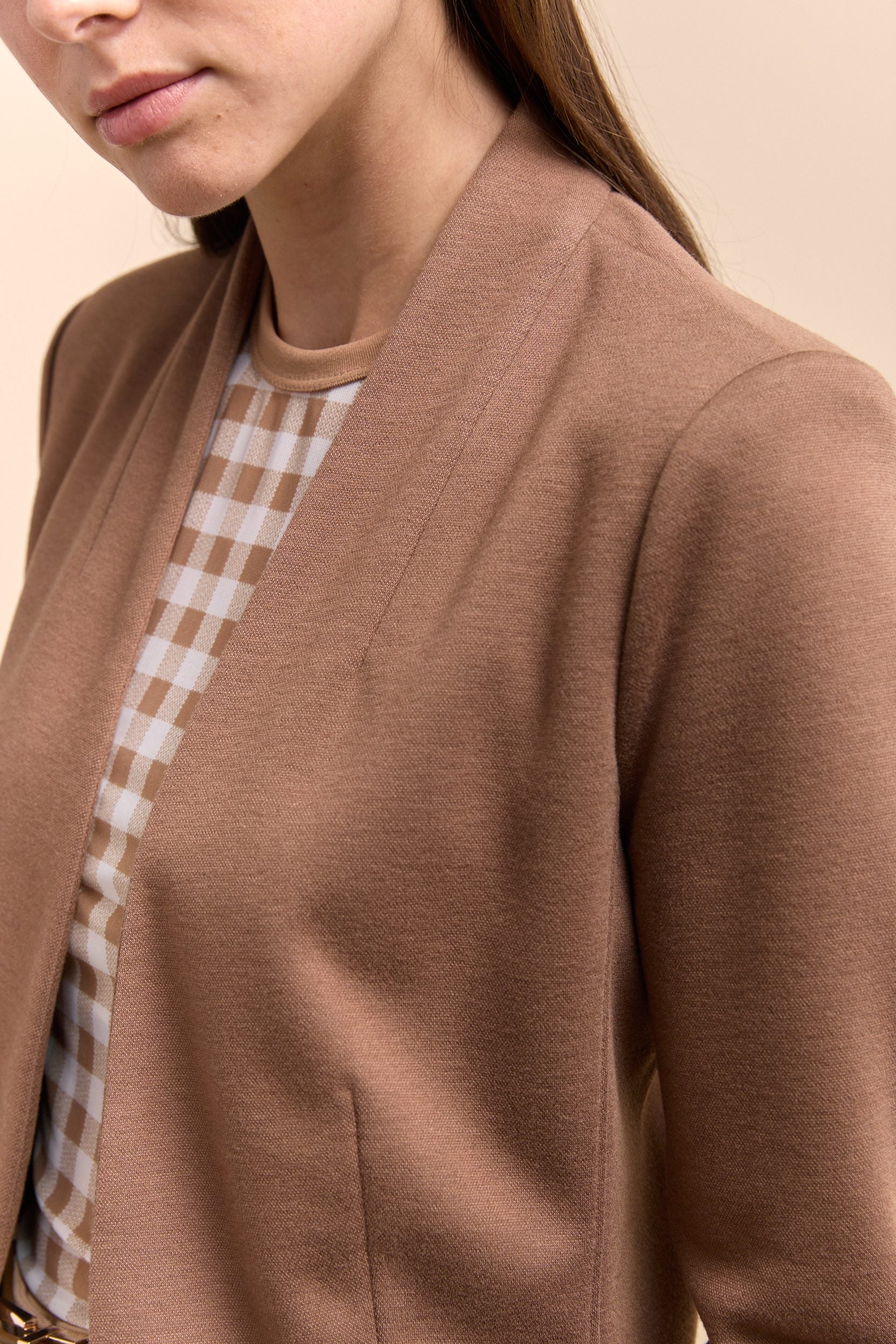 Fitted stretch jacket