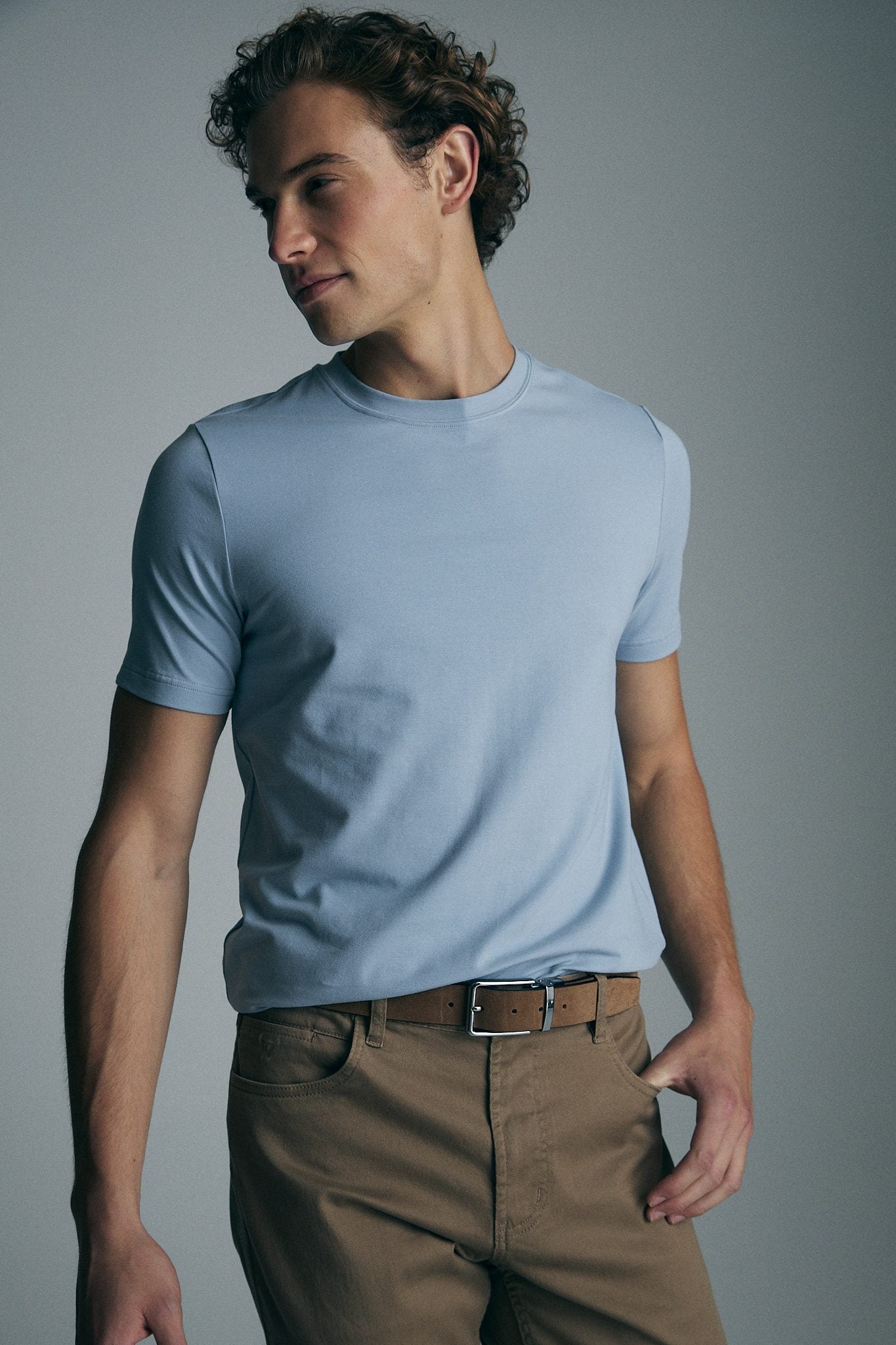 Basic crew neck T-shirt