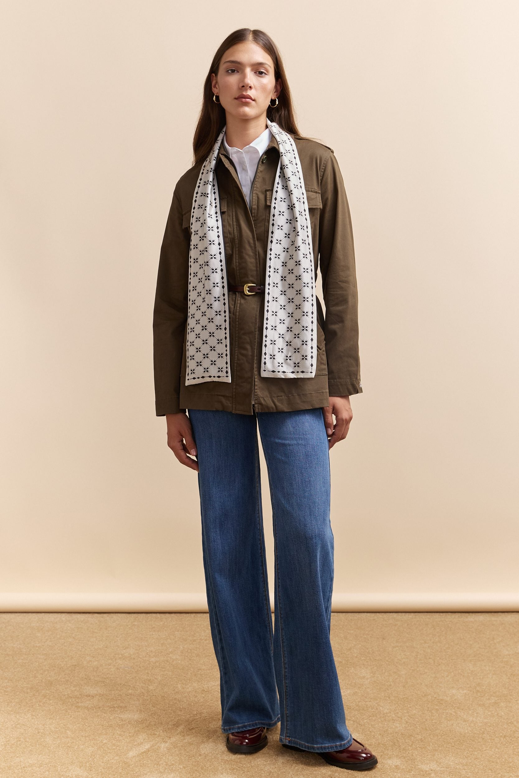 Oblong printed scarf