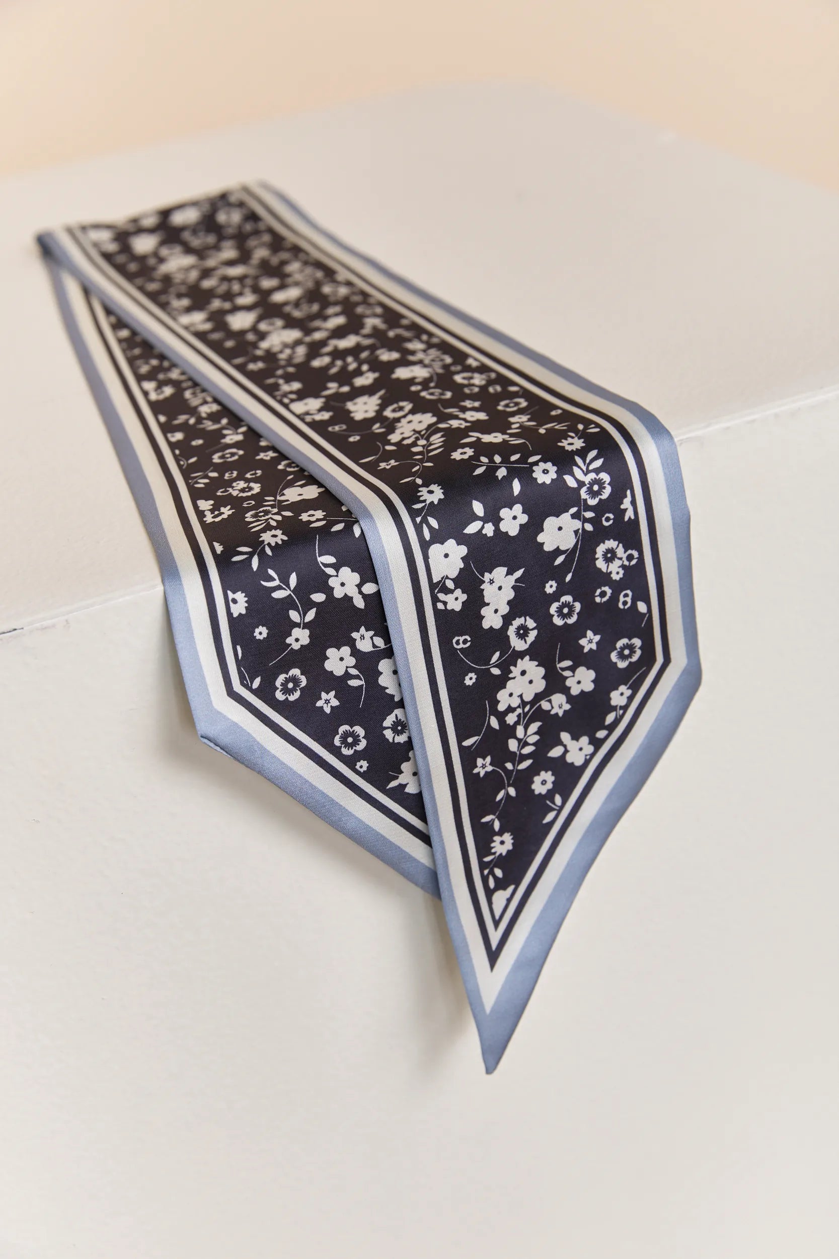 Floral print scarf