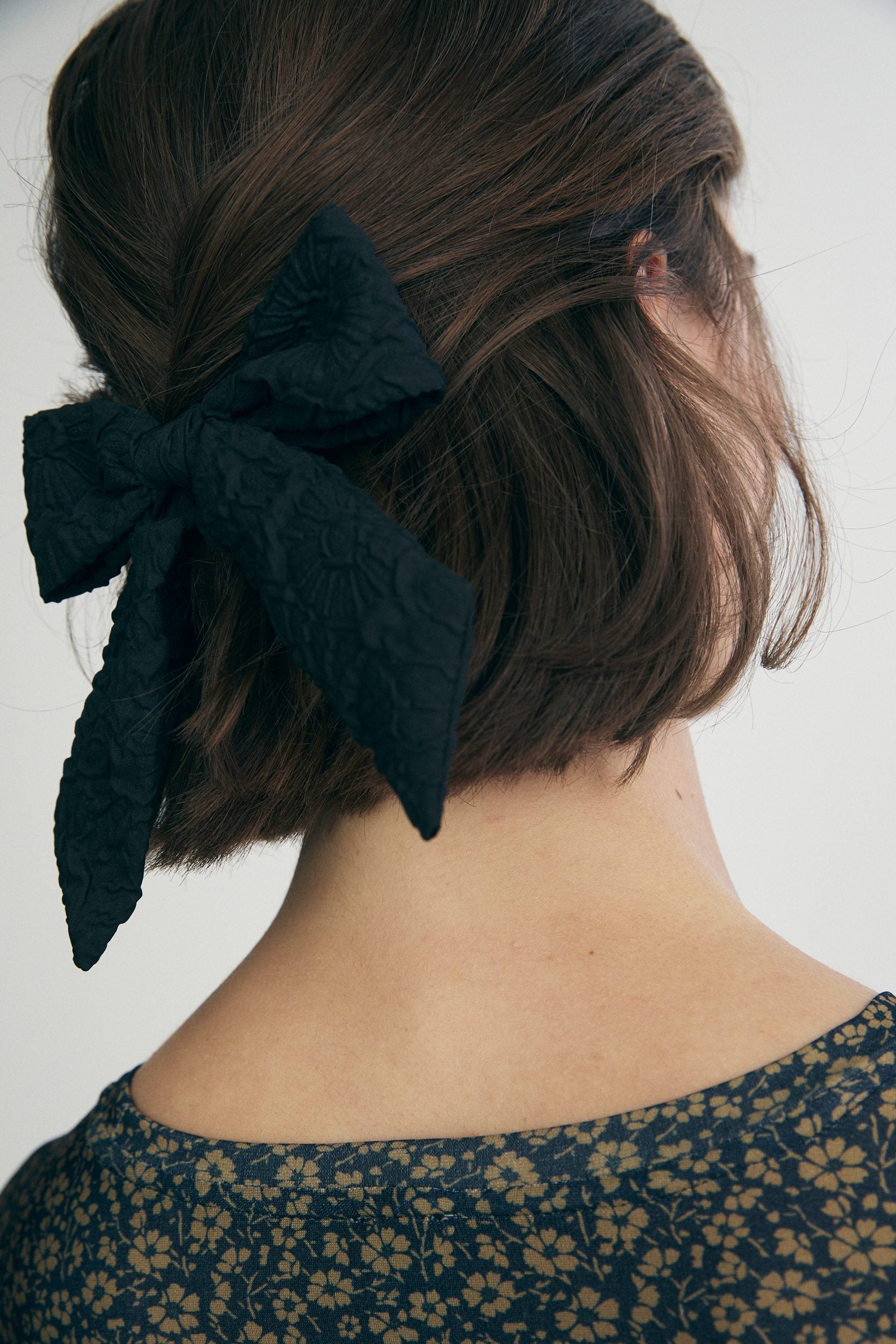 Bow hair clip