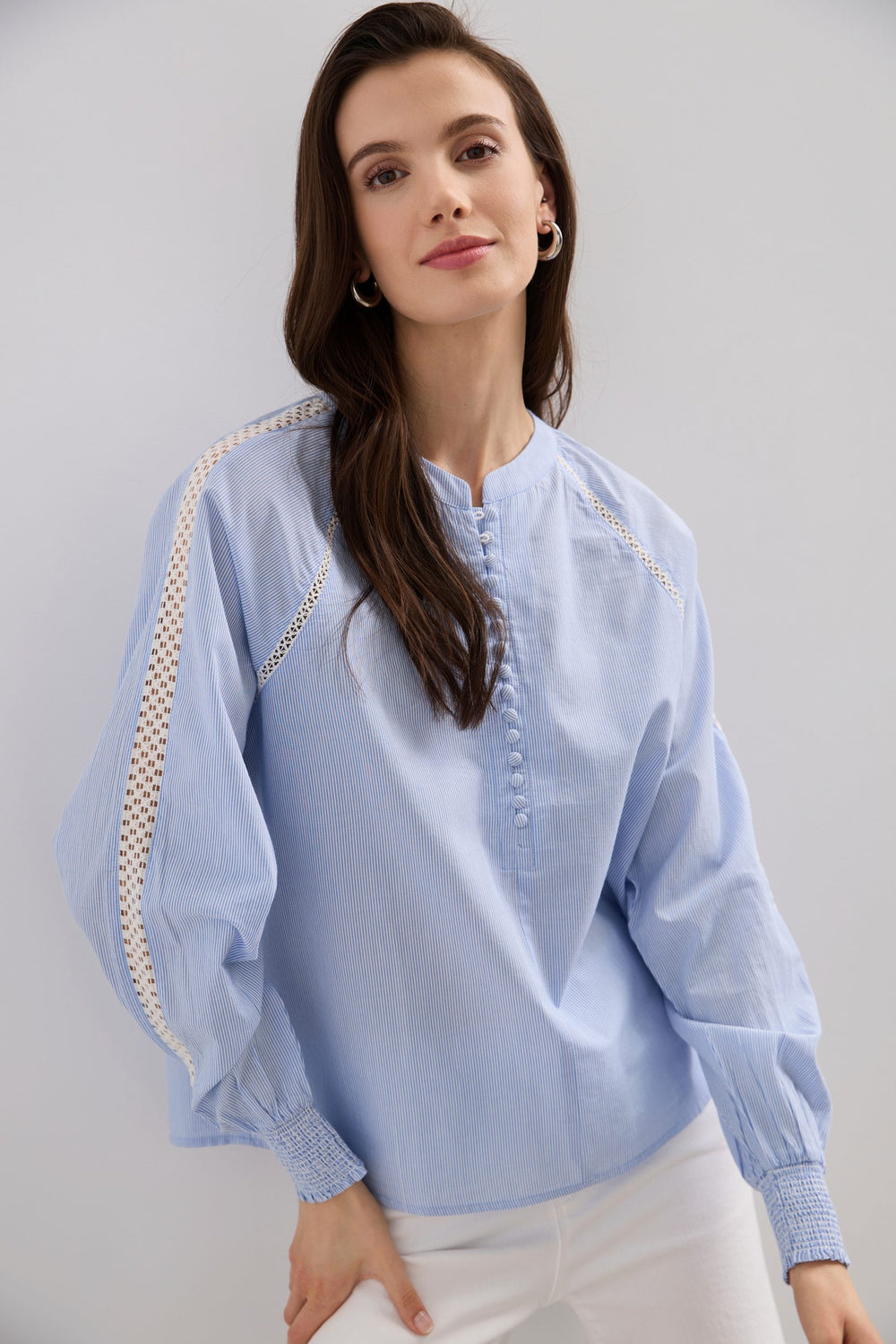 Puffy sleeve blouse with lace details