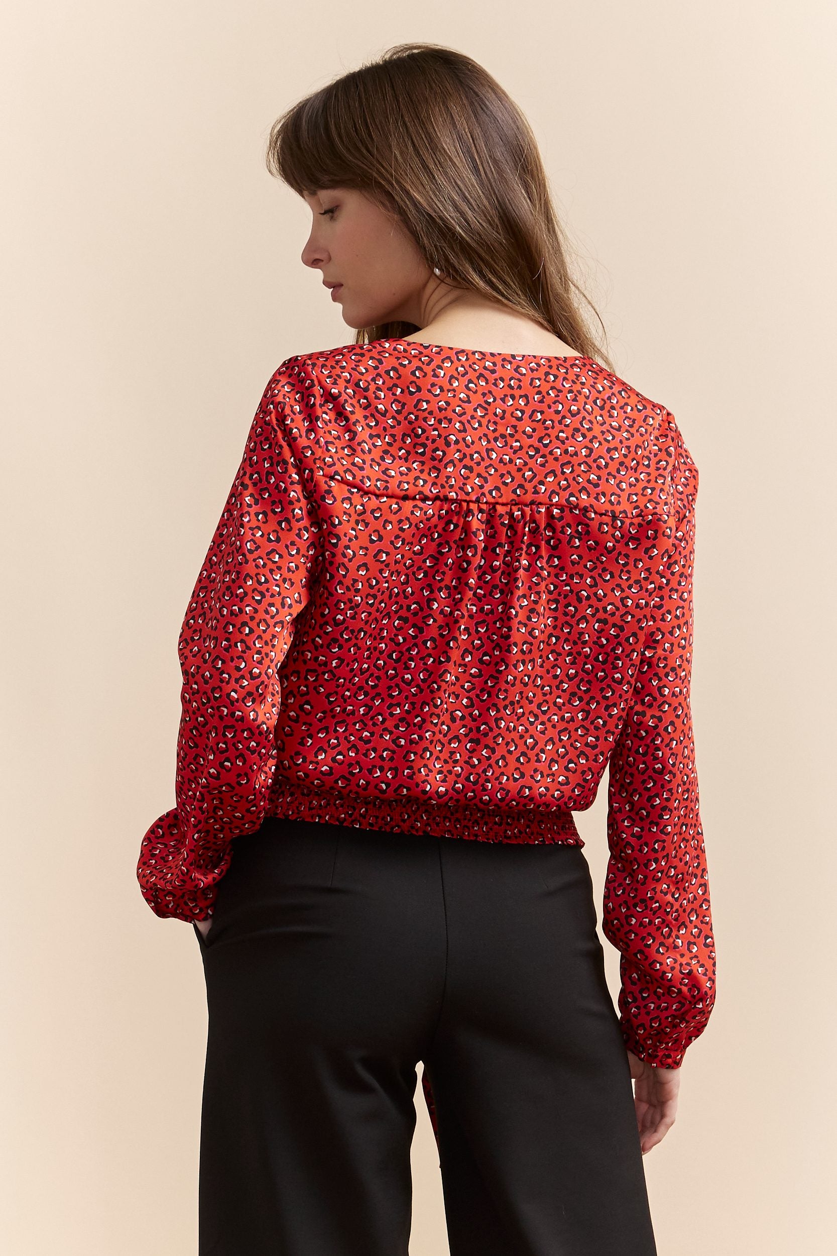 Printed blouse with tied hem