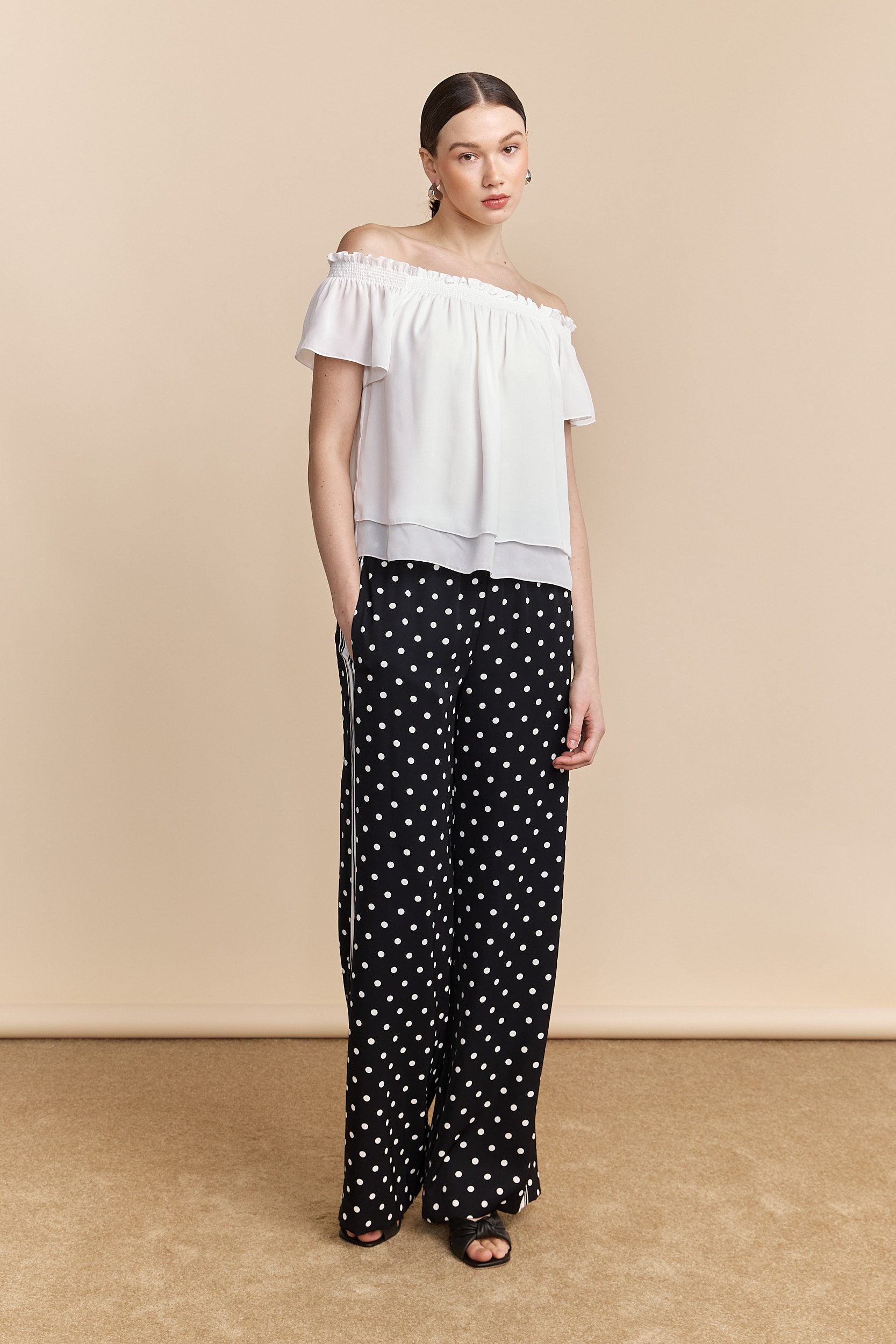 Off-the-shoulder top ruching
