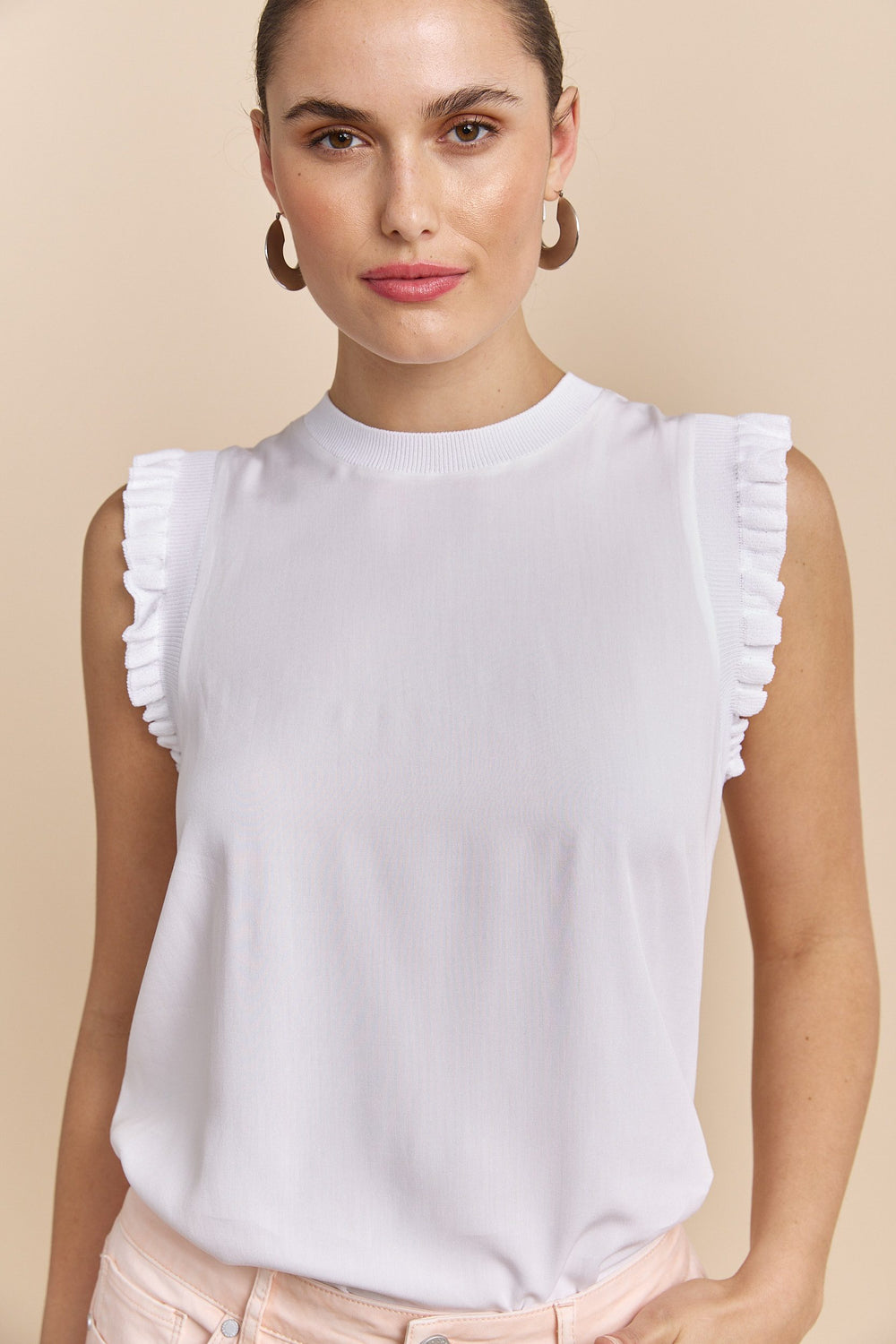 Top with frill and rib knit detail