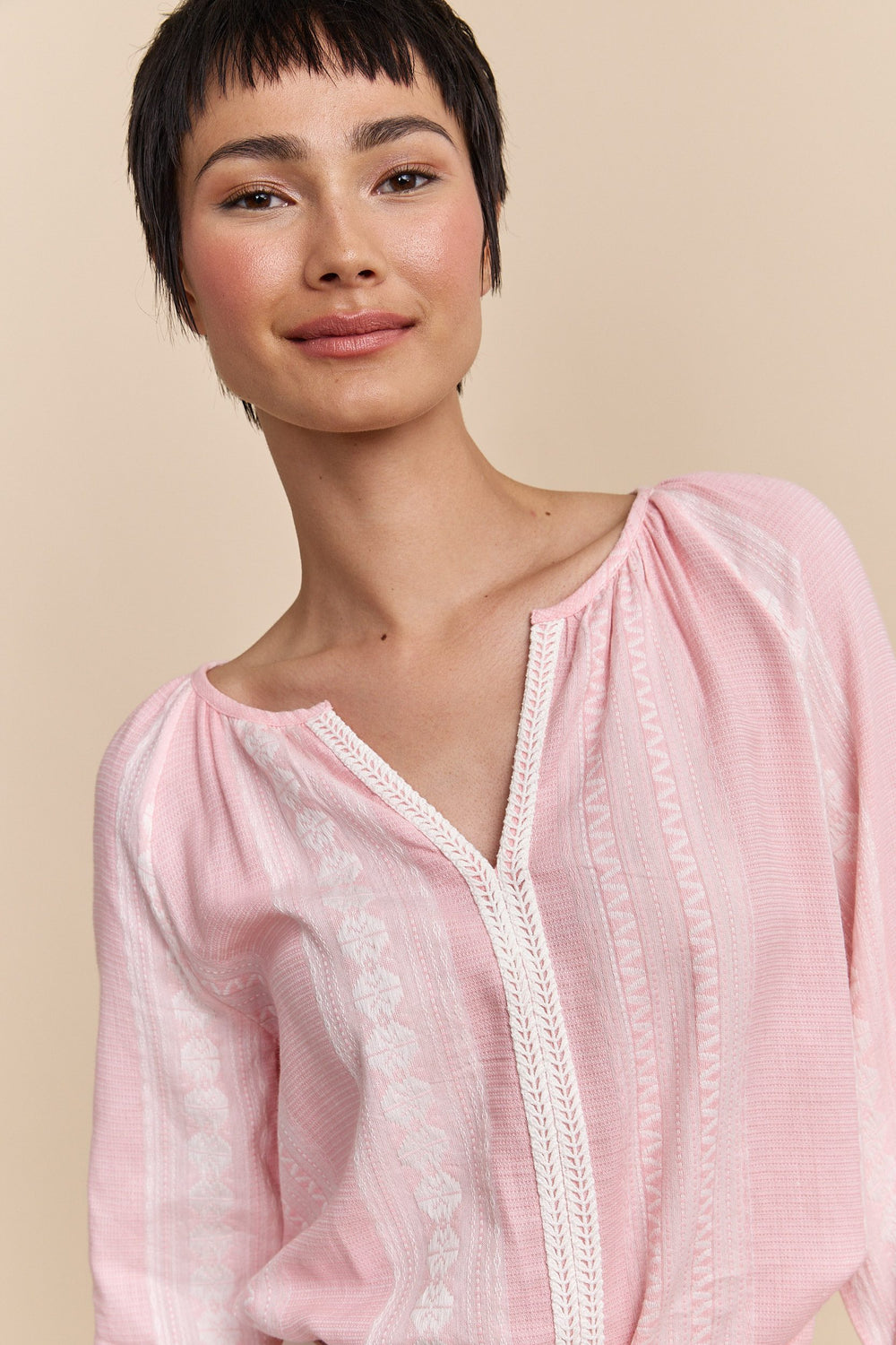 Blouse with embroidery details