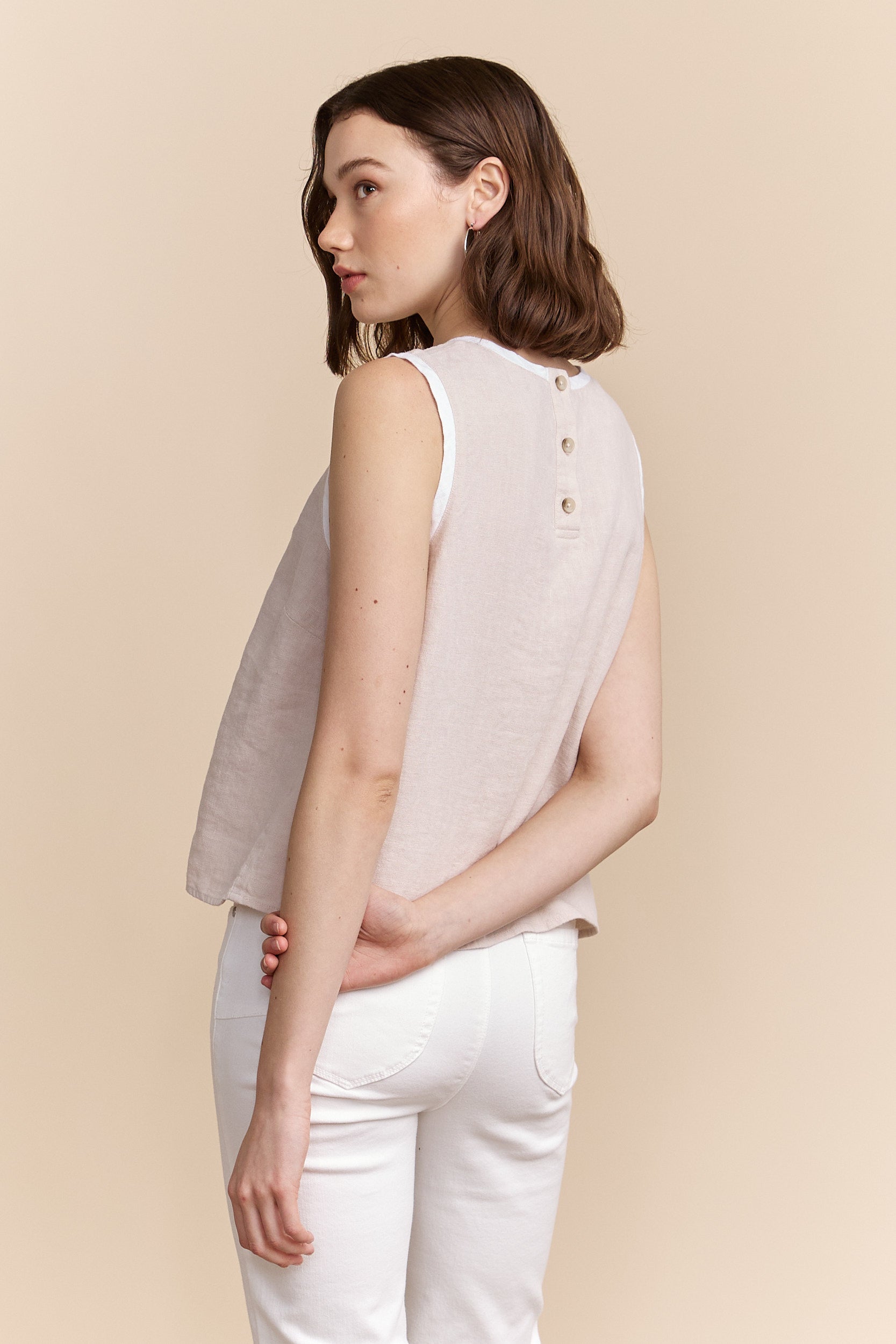 Sleeveless linen top
