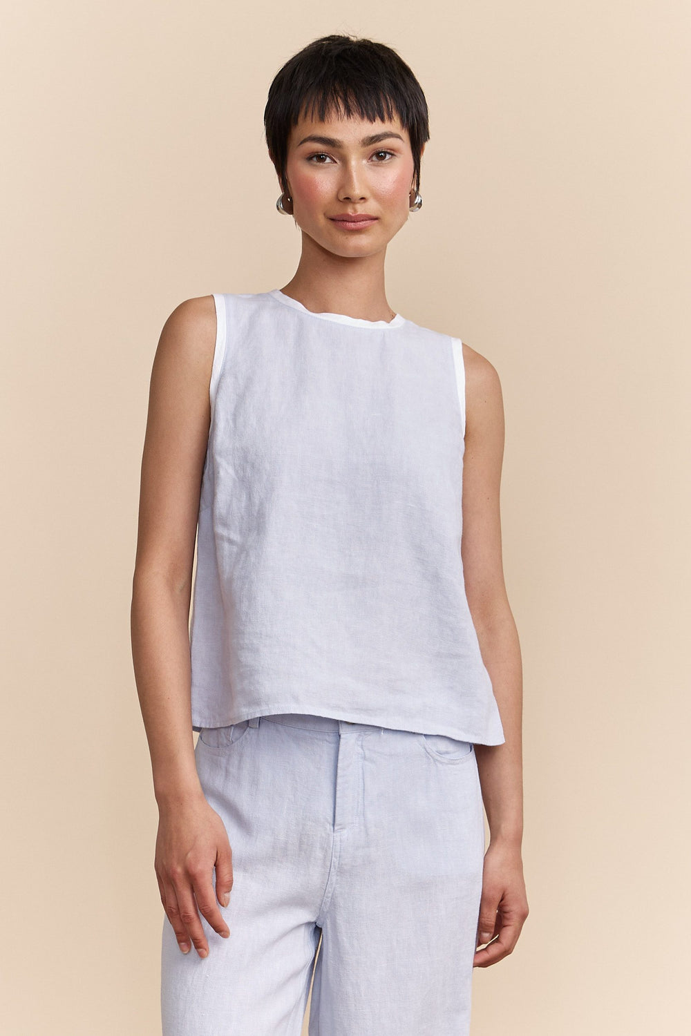 Sleeveless linen top