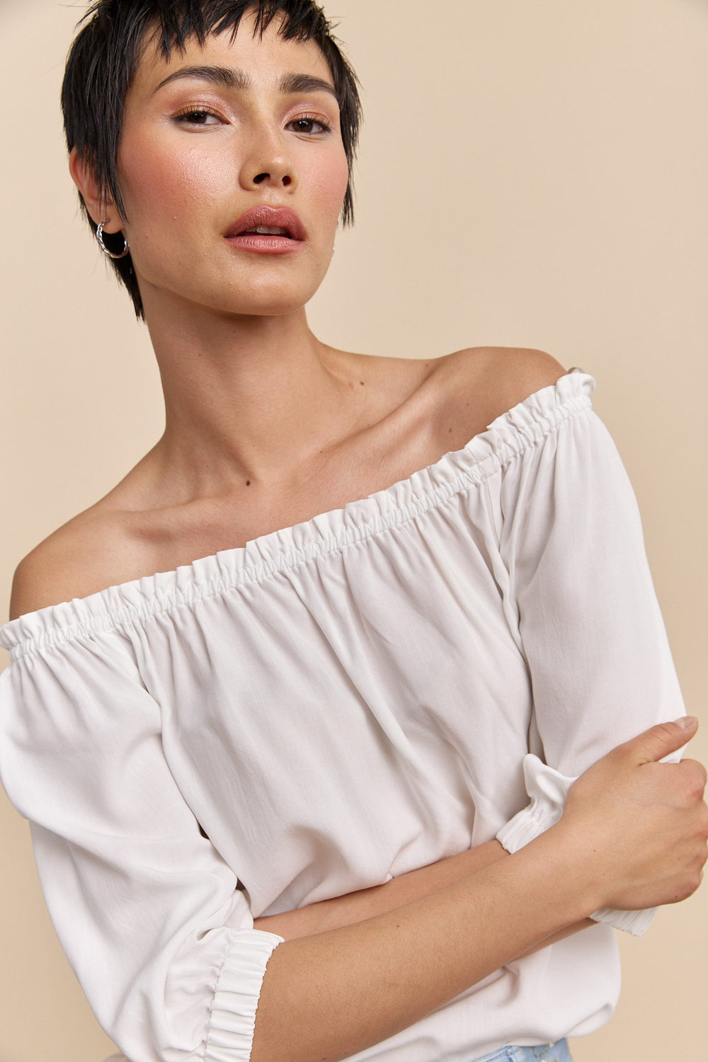 Off-the-shoulder top