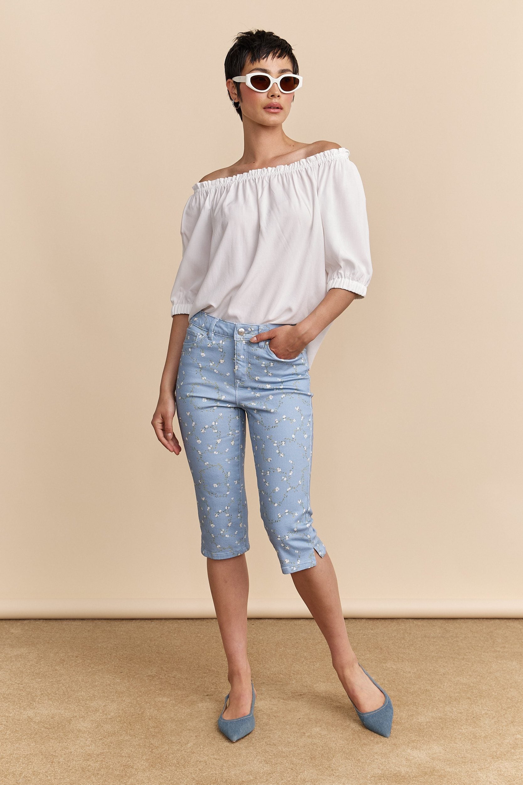 Off-the-shoulder top
