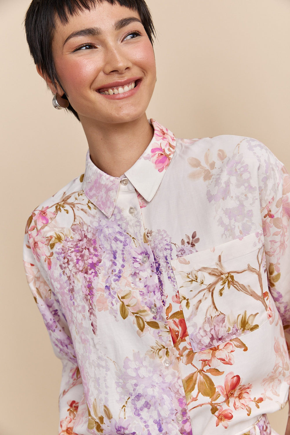 Oversized cropped blouse with floral print