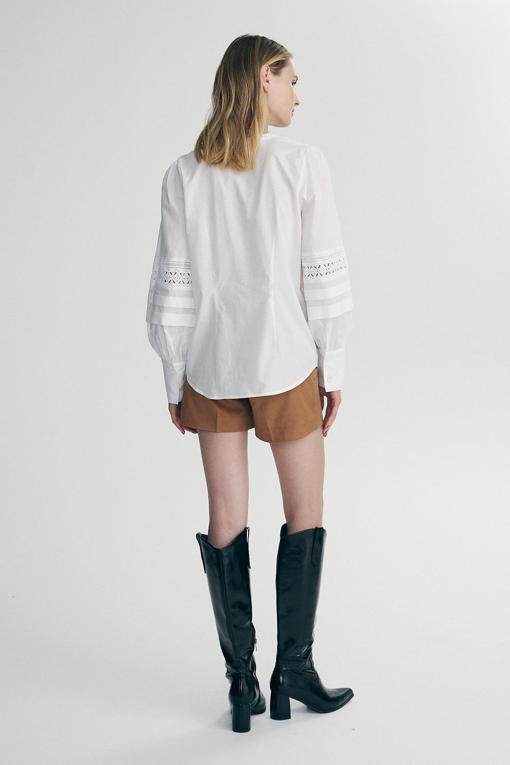 Blouse with embroidery