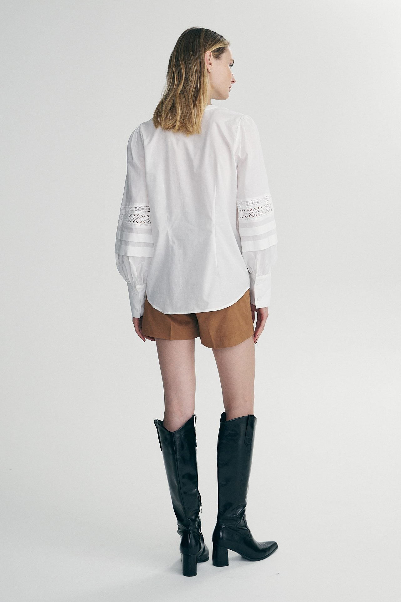 Blouse with embroidery