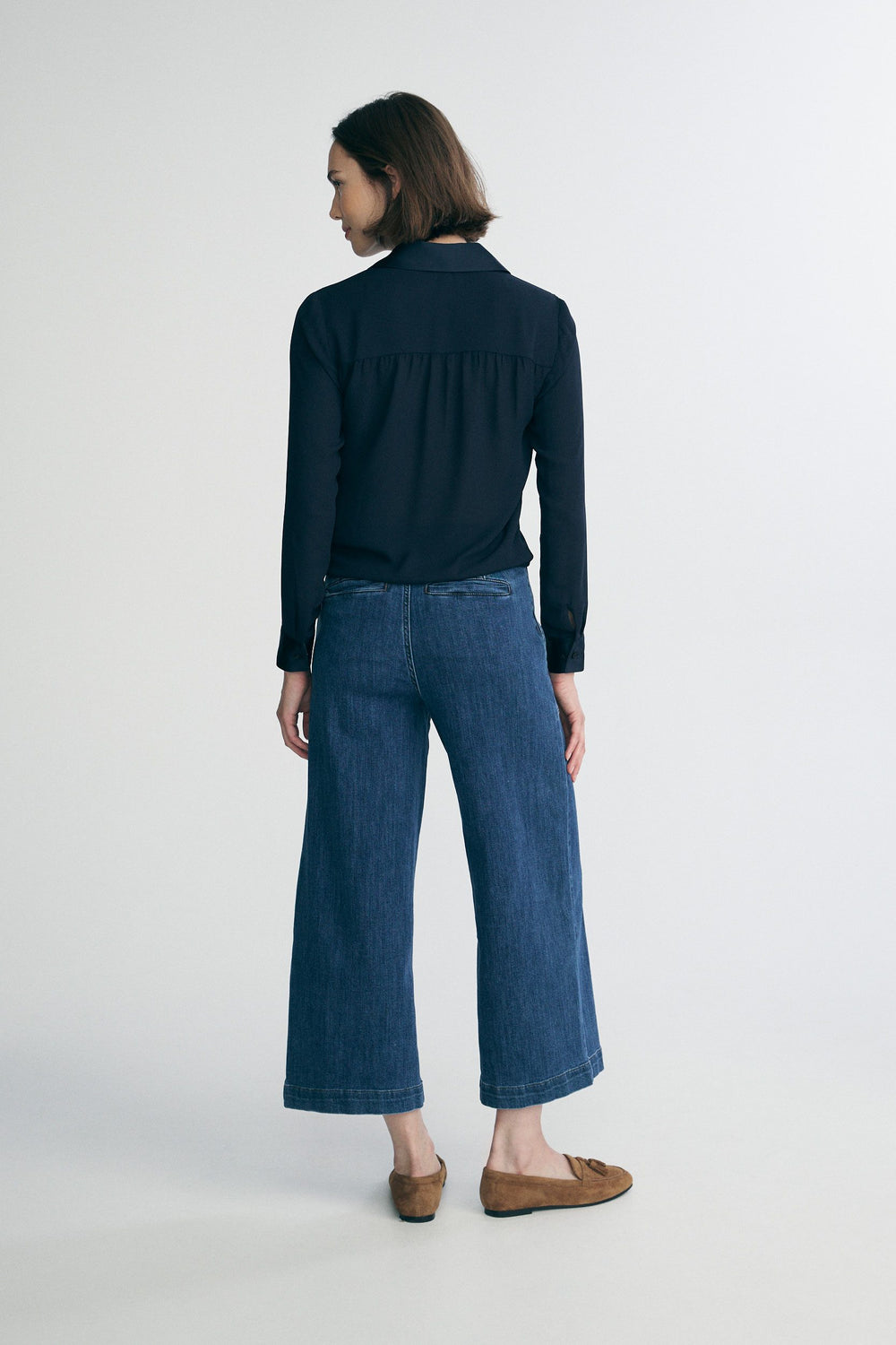 Fluid blouse with satin accent