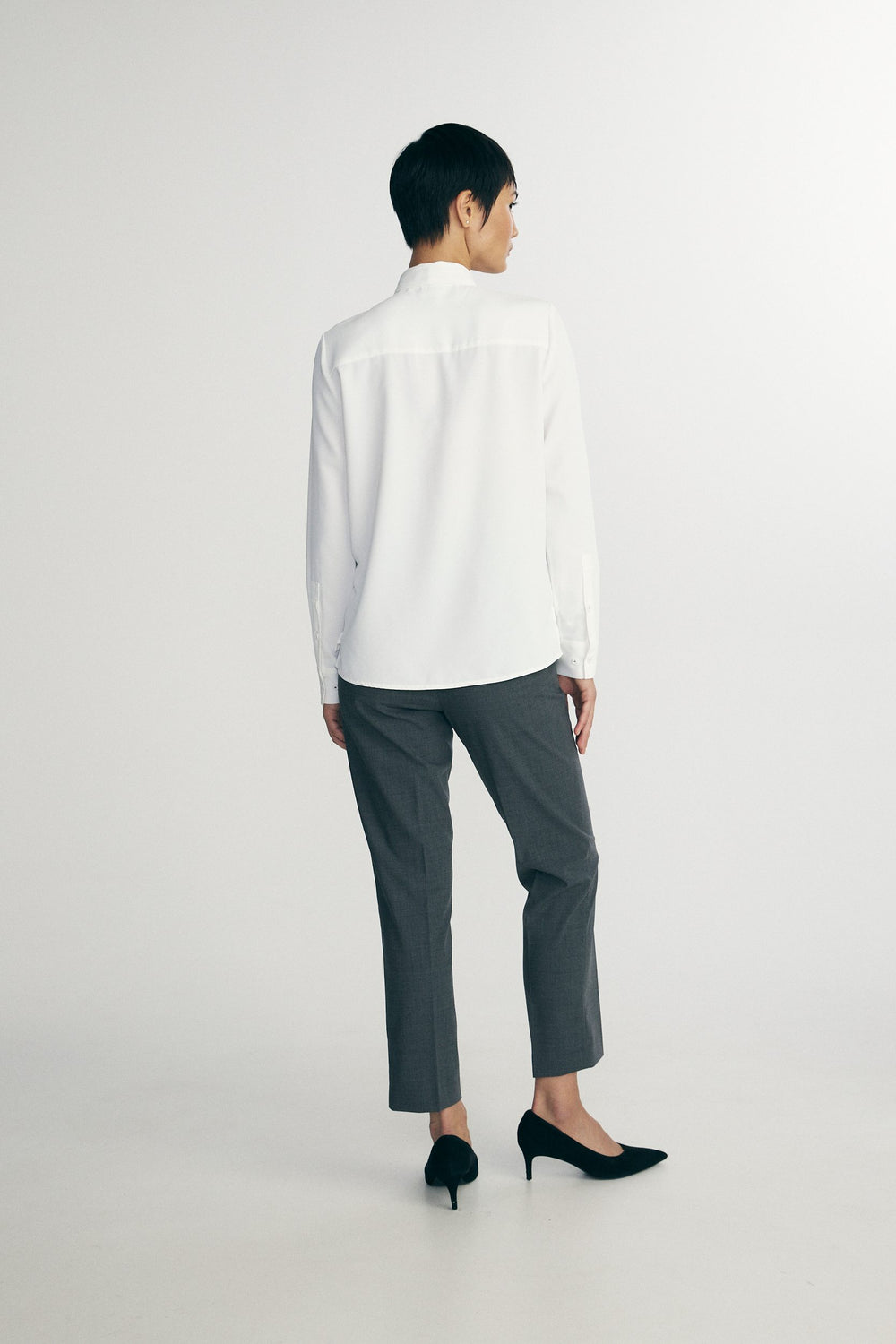 Flowy blouse with removable necktie