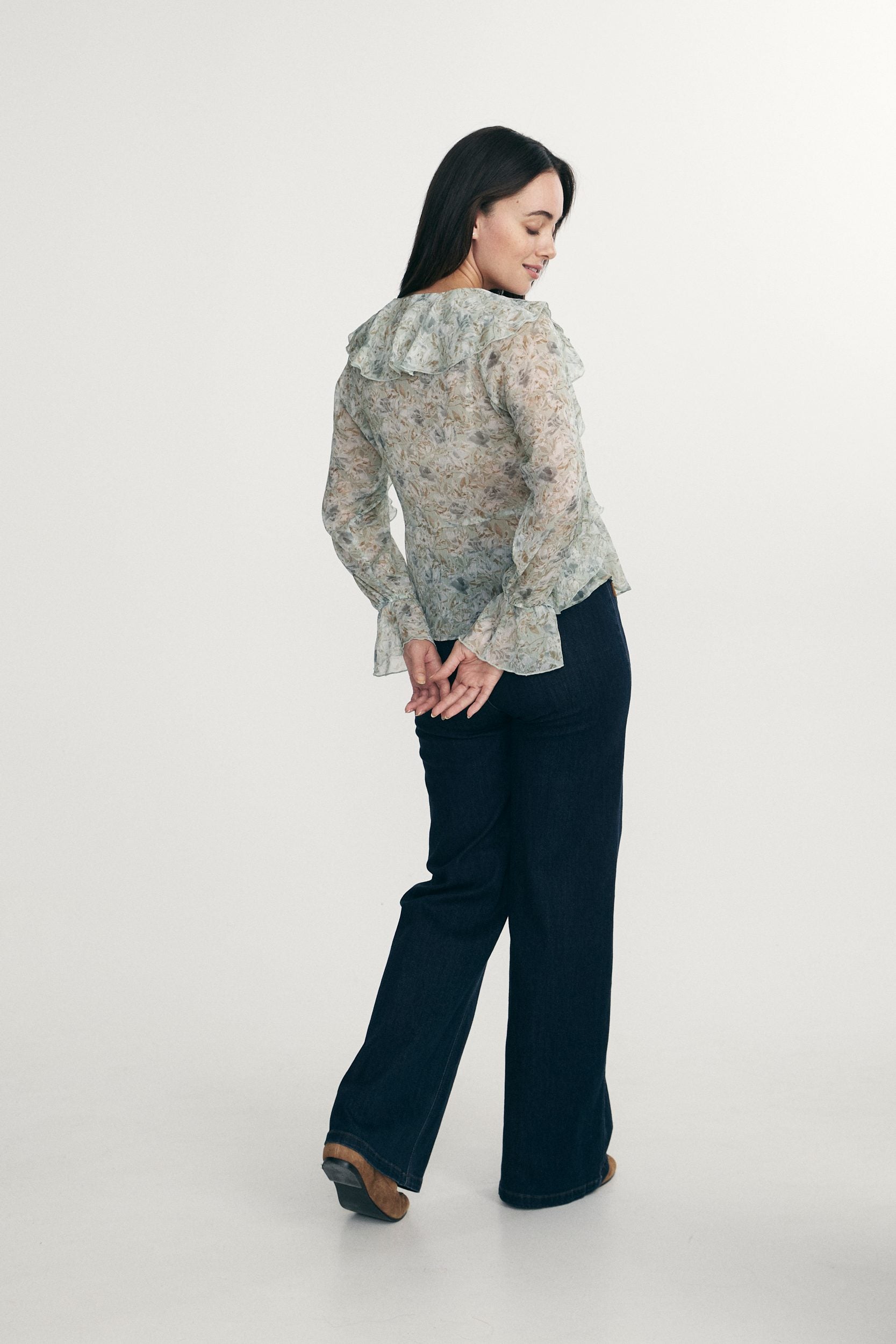 Printed blouse with ruffle