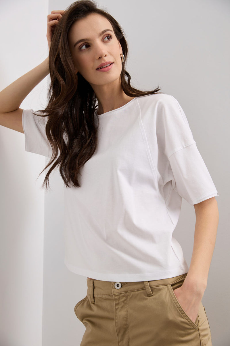 Oversize t-shirt with rolled sleeves