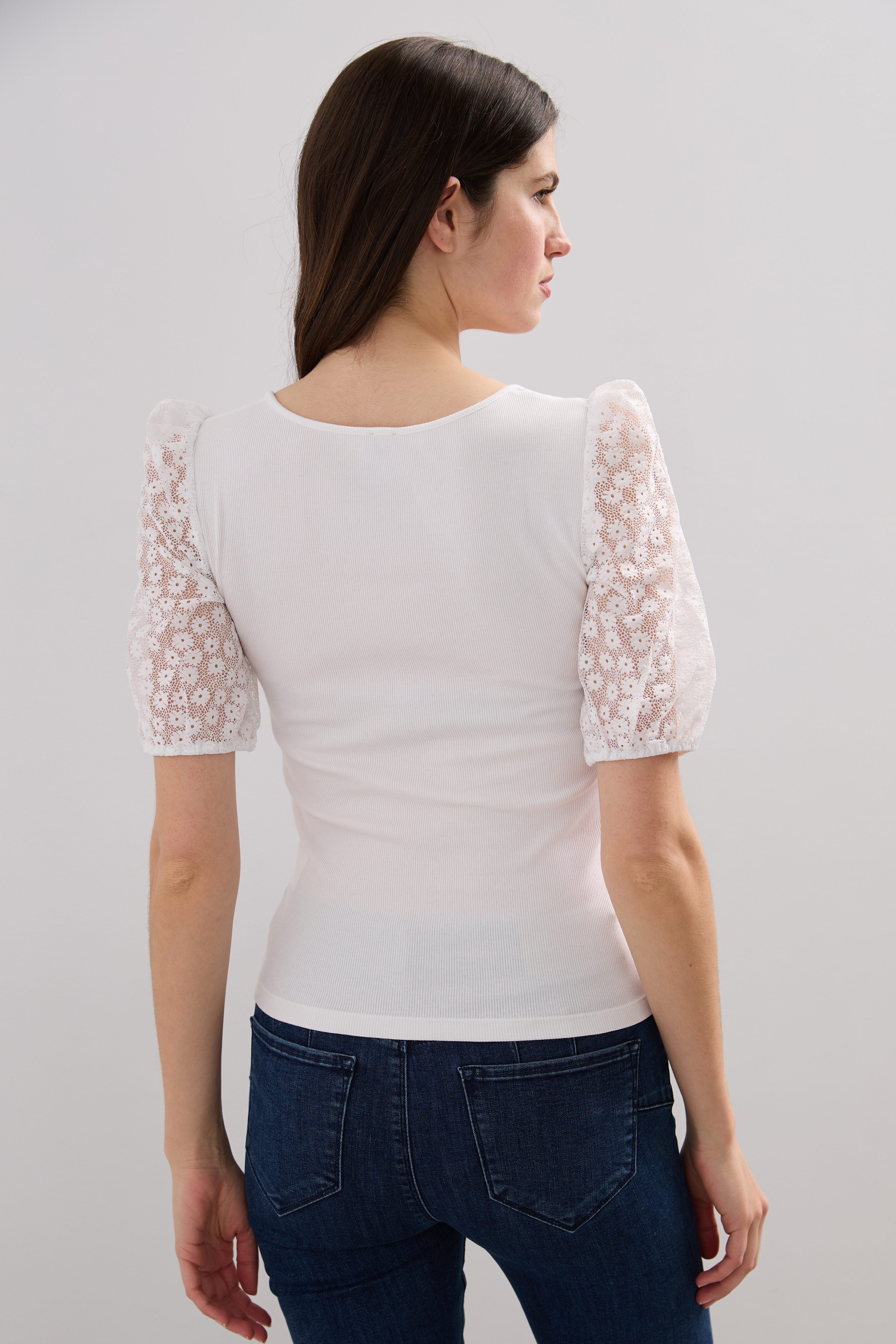 Rib top with puffy lace sleeves