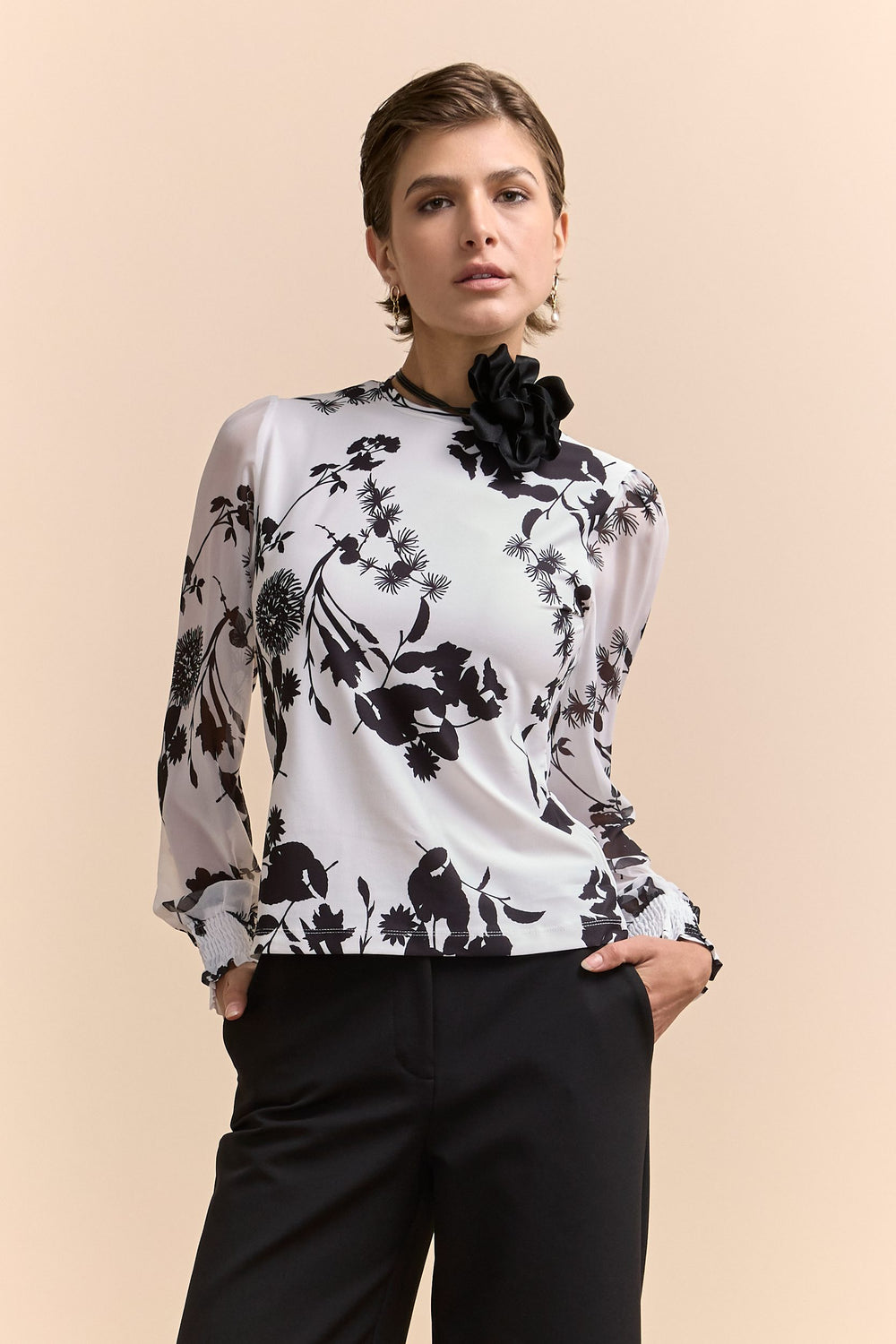 Mixed fabrics floral printed top