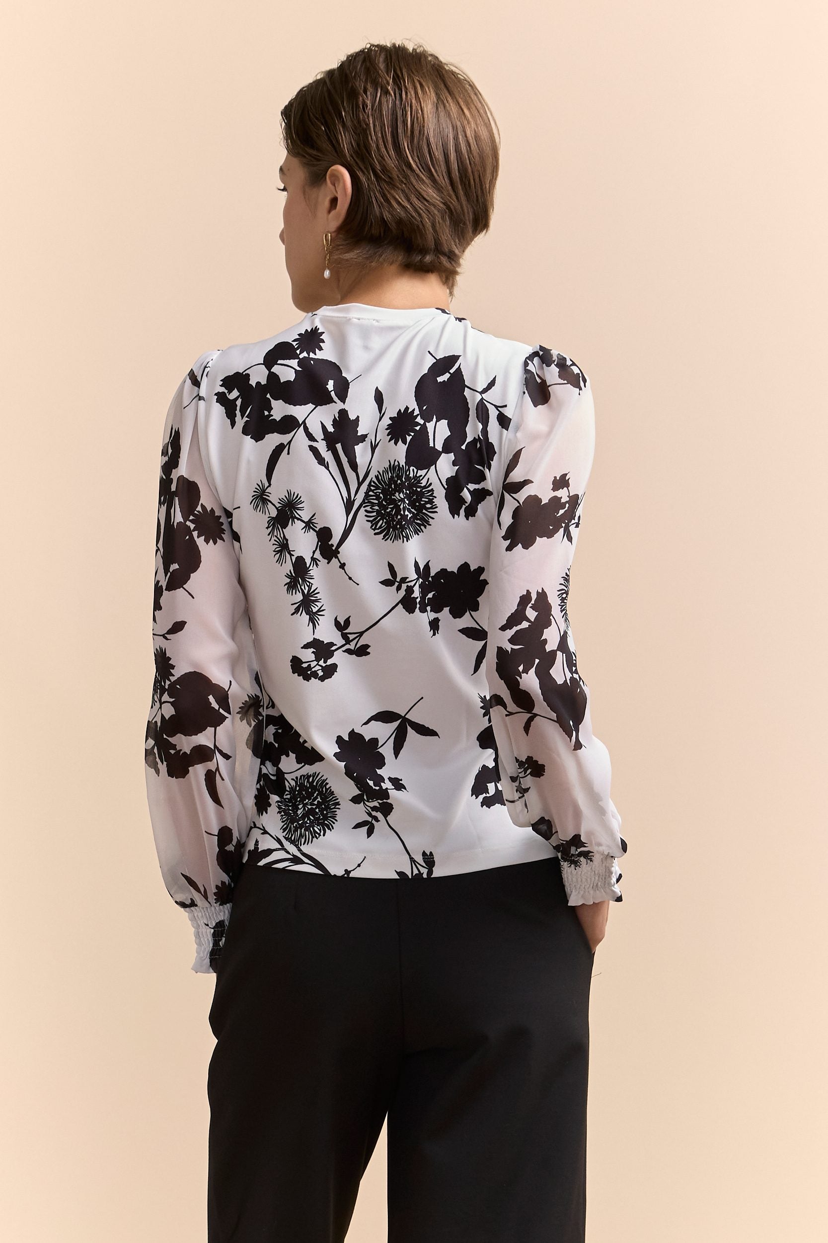 Mixed fabrics floral printed top