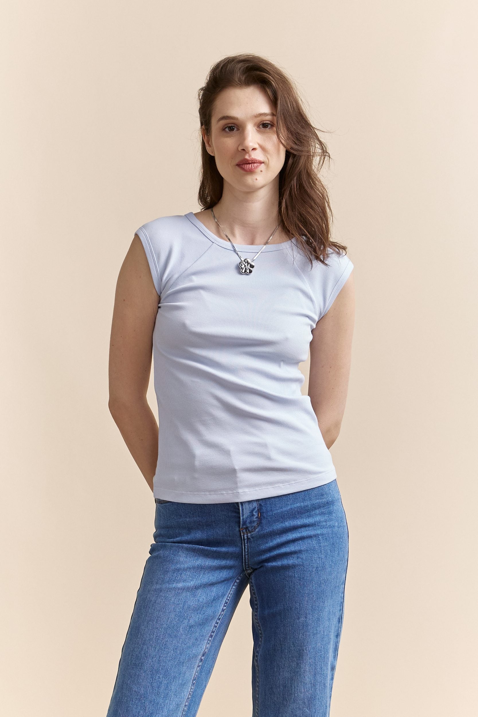 Ribbed t-shirt with crew neck