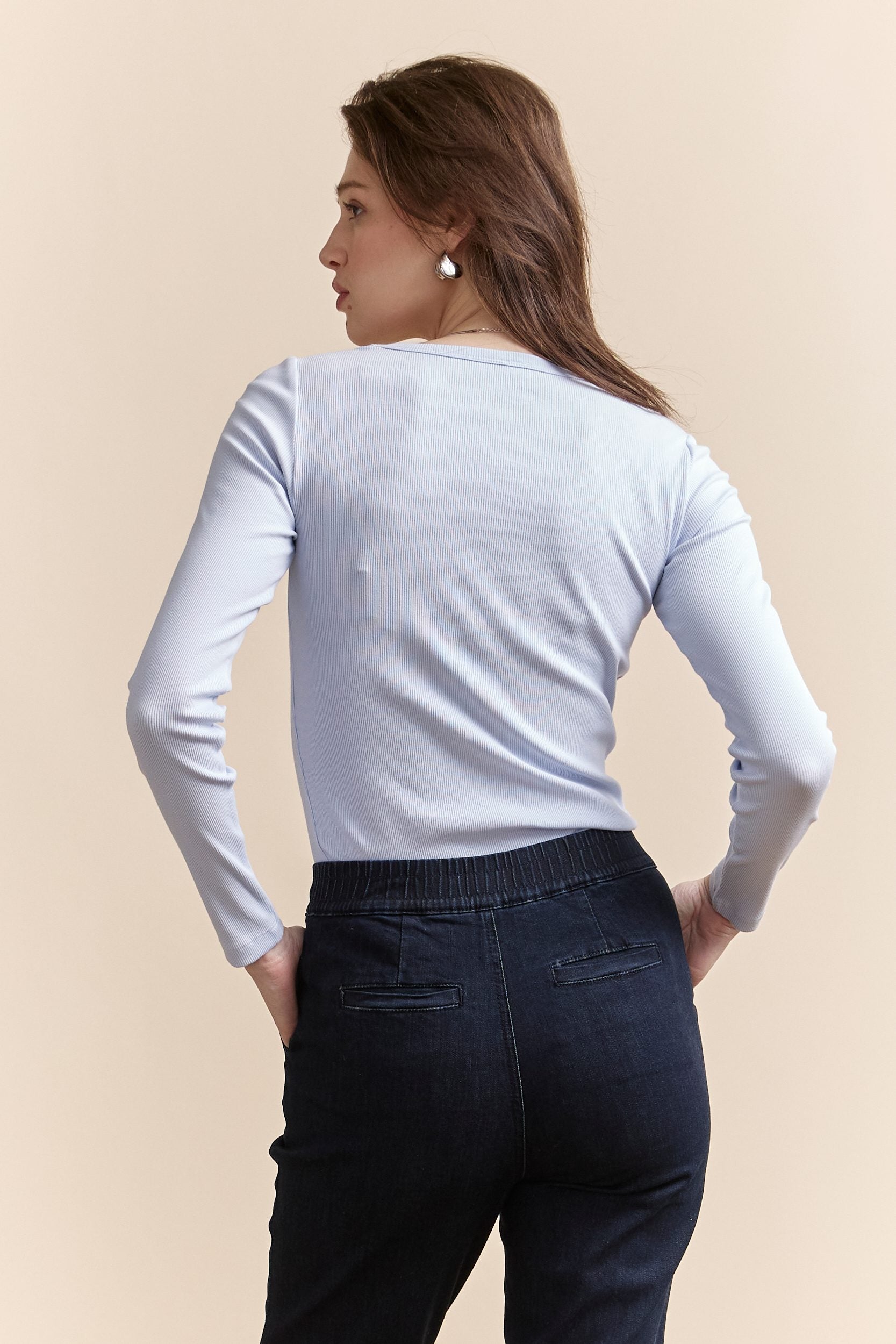 Ribbed long sleeves top