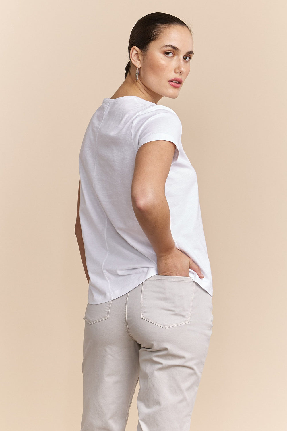 Basic crew neck t-shirt
