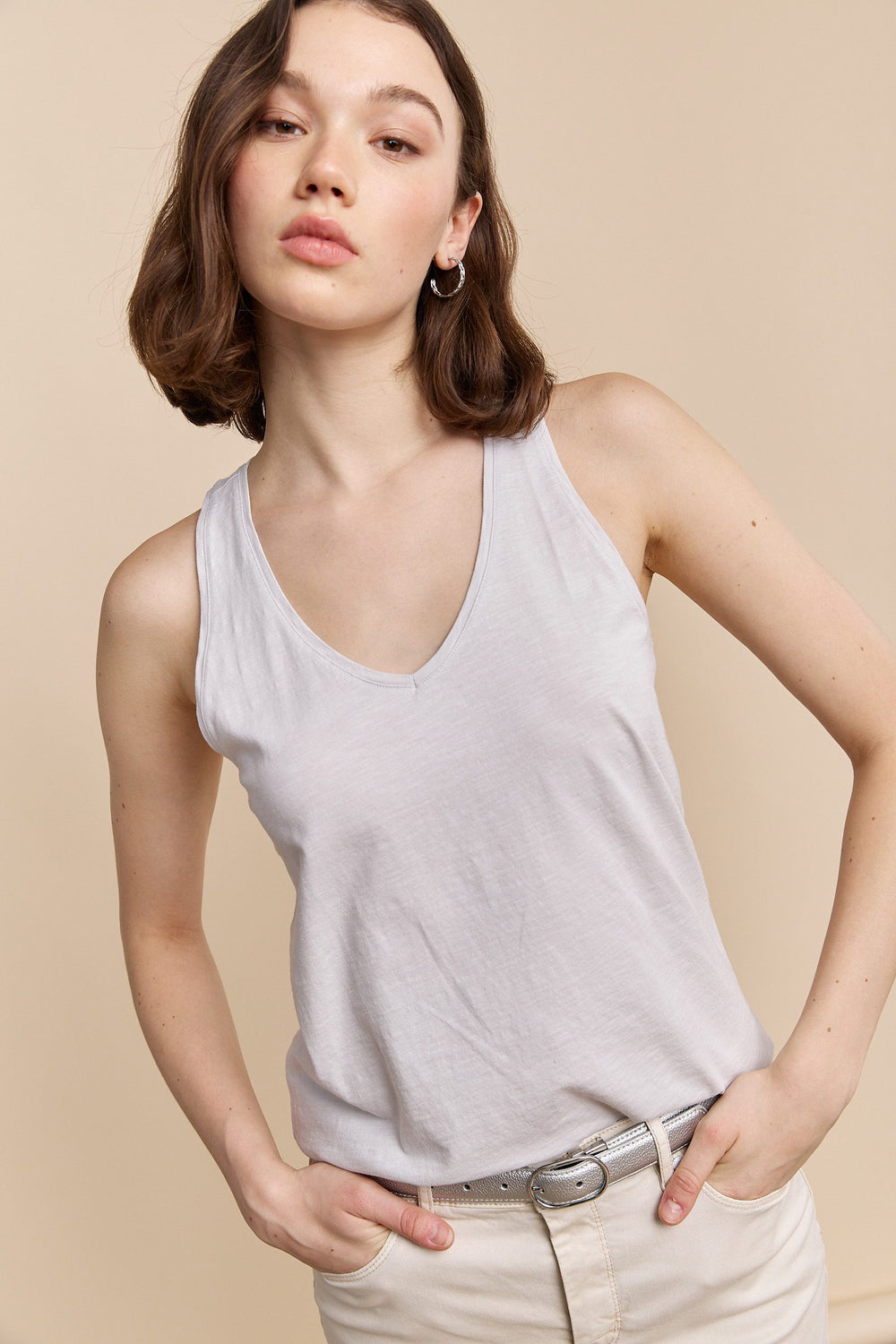 Basic V neck cami