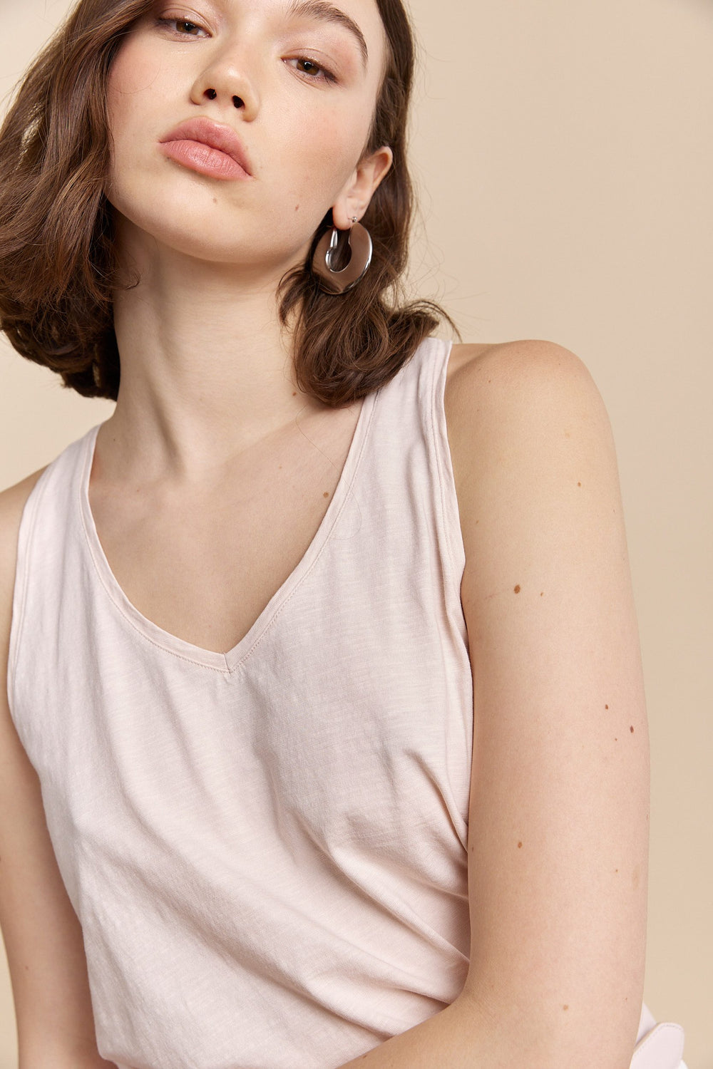 Basic V neck cami