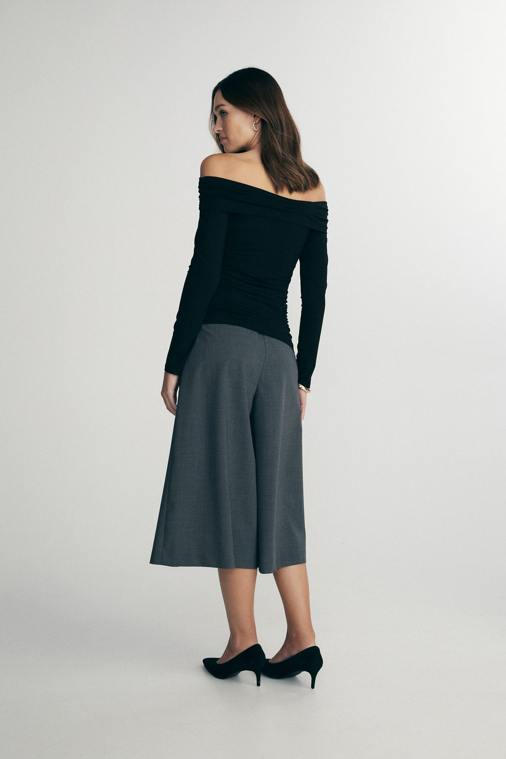Off shoulder jersey top