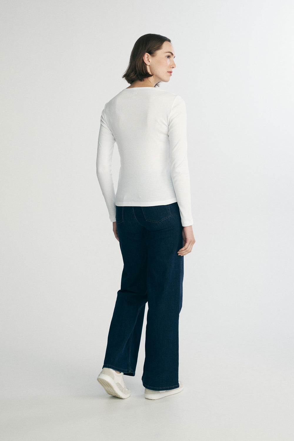 Long sleeve top with crew neck