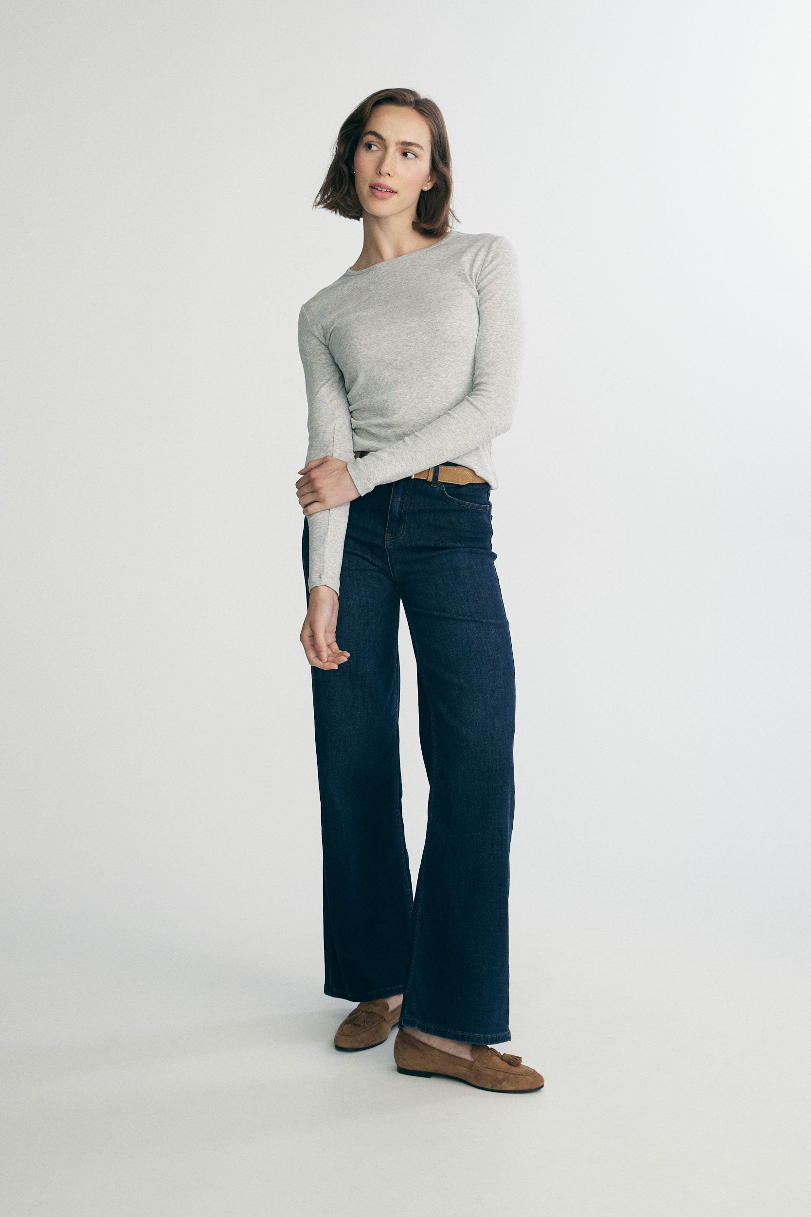 Long sleeve top with crew neck