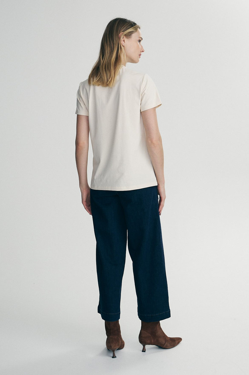 Heart embroidery T-shirt