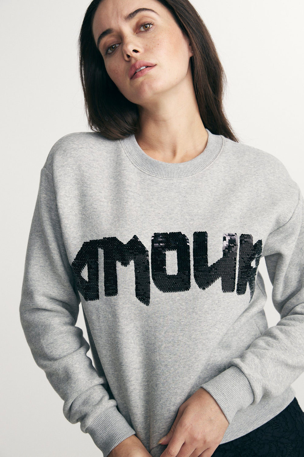 Sequins sweatshirt