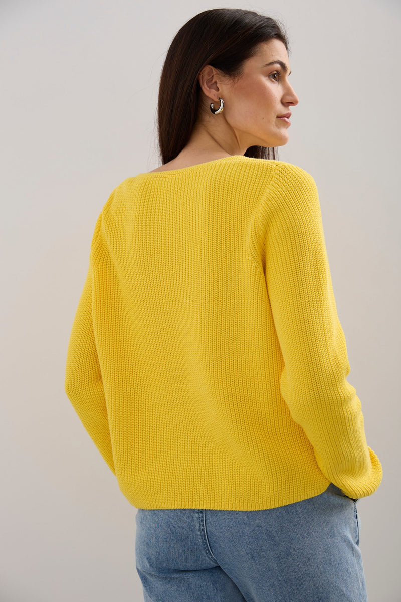 Scoop neck rib sweater