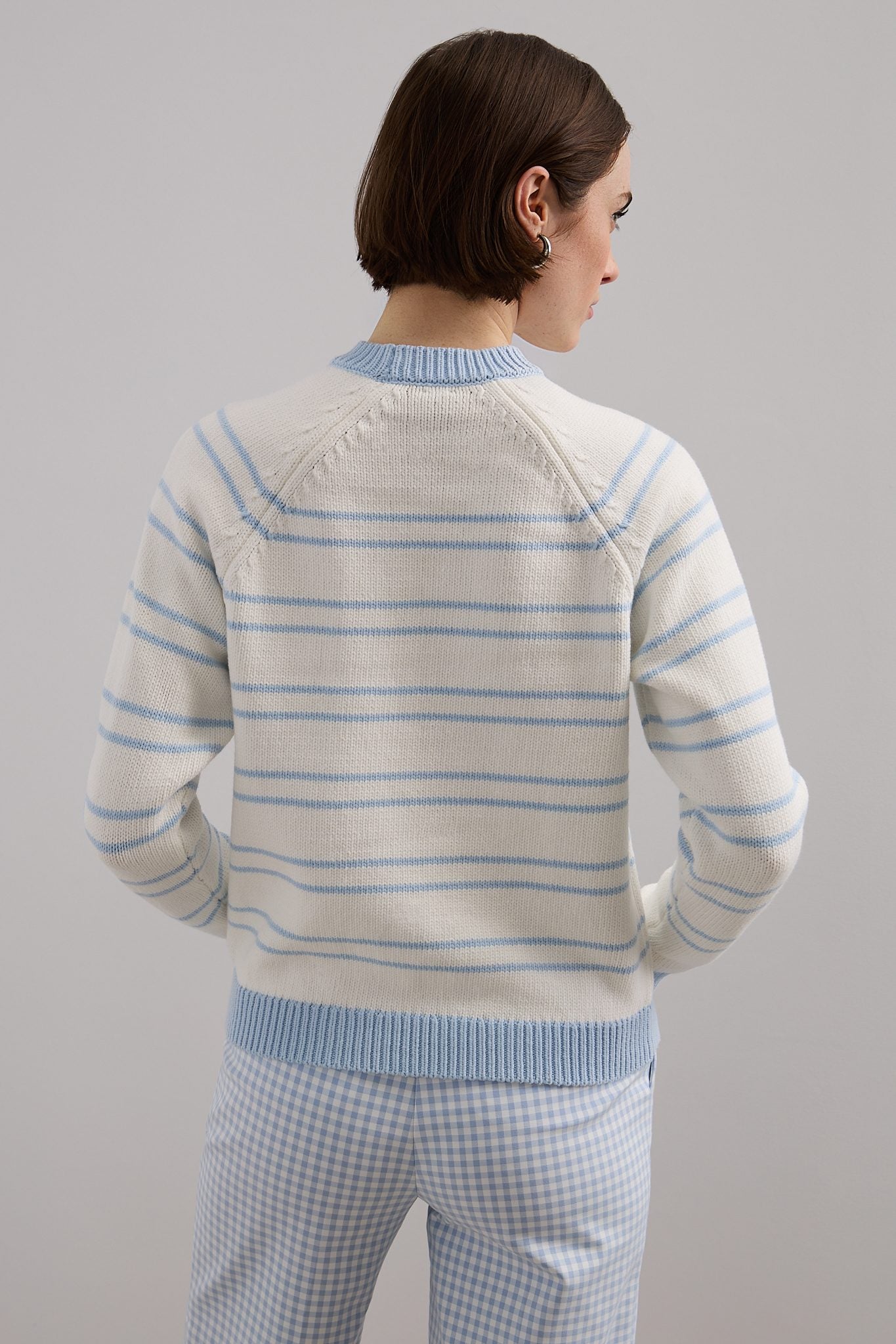 Crew neck striped sweater