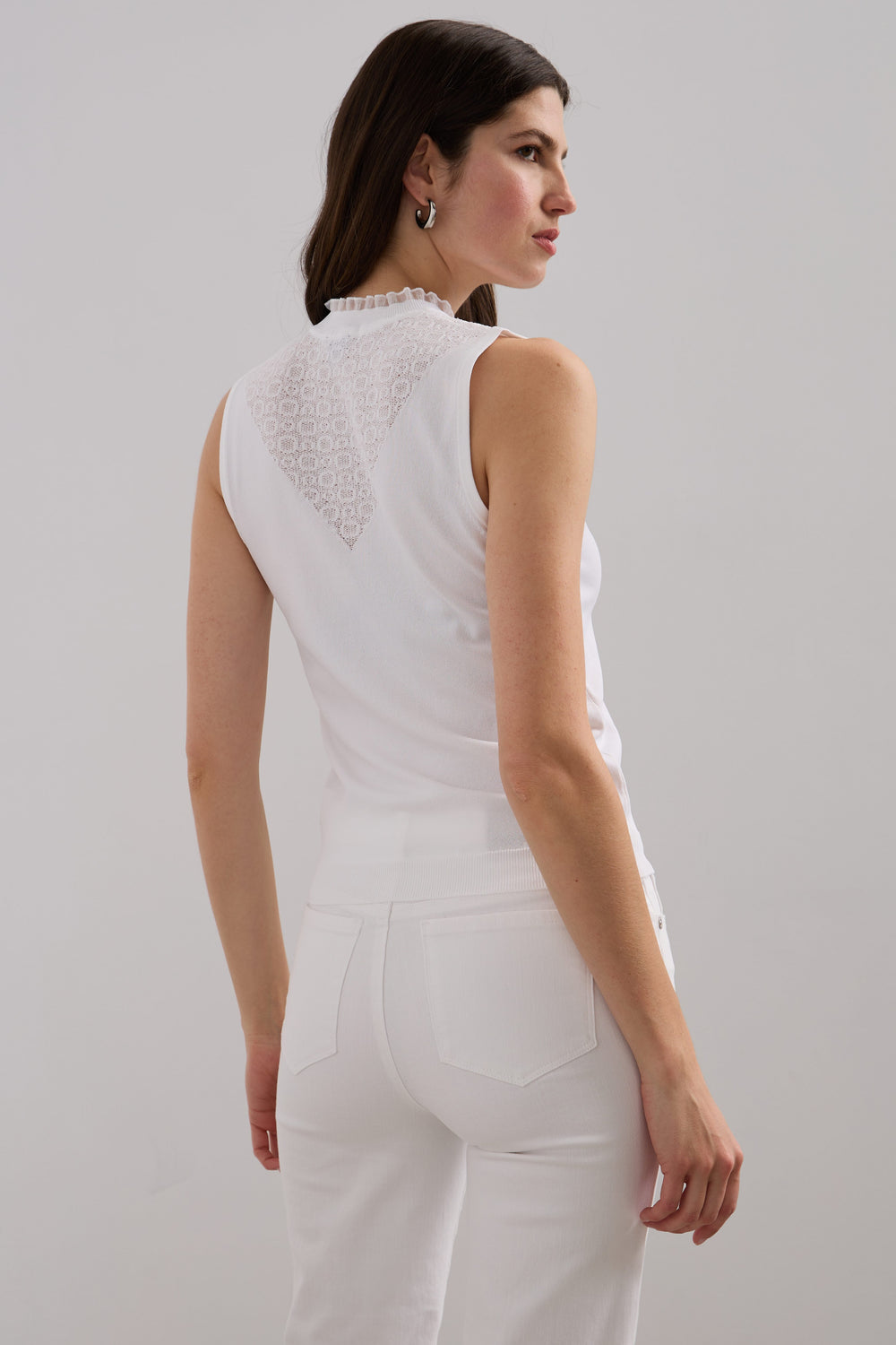 Top with neckline details