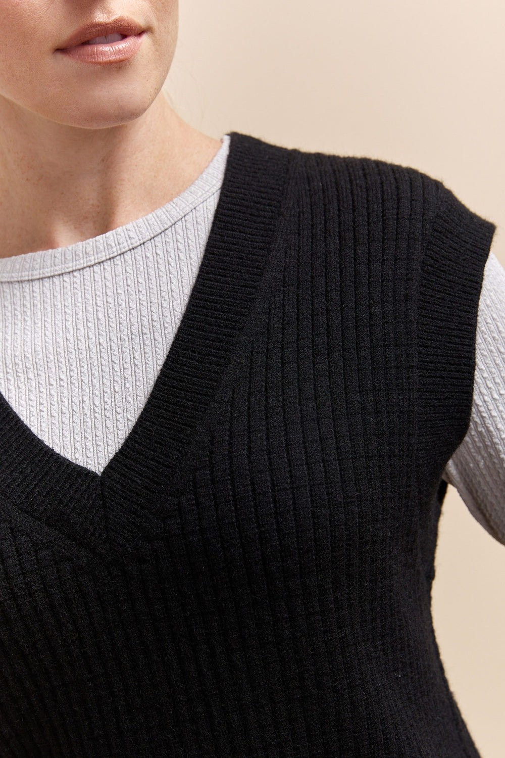 Sleeveless sweater