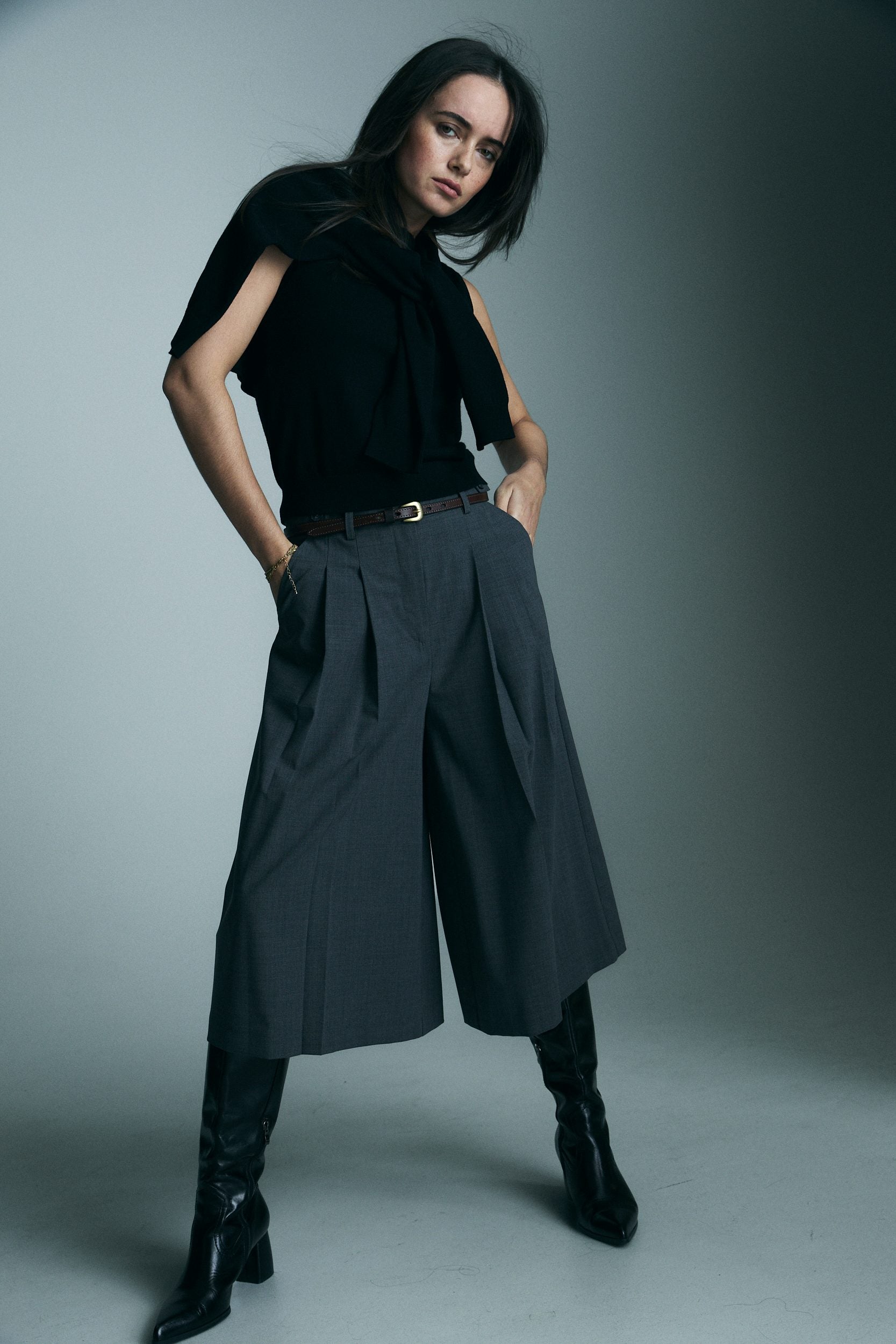 Merino wool boat neck top