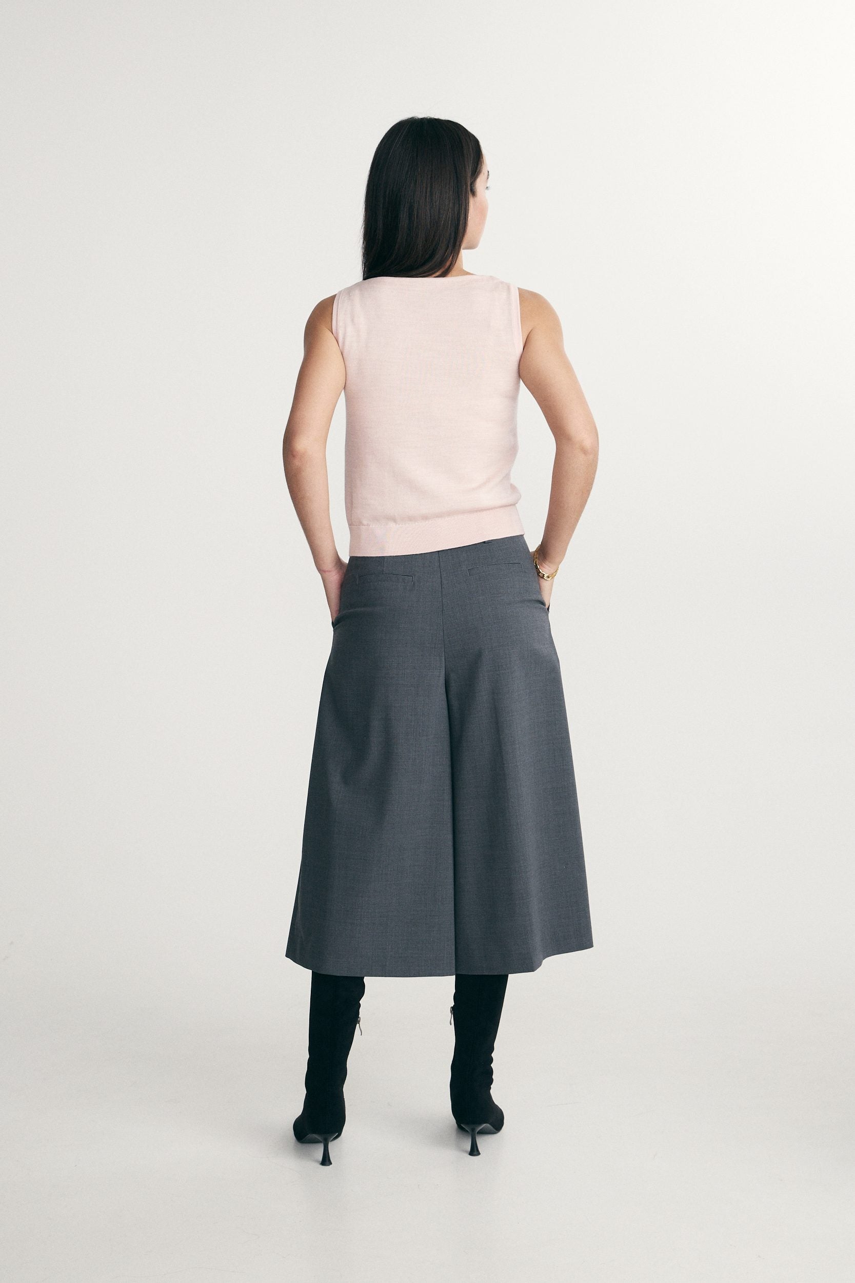 Merino wool boat neck top