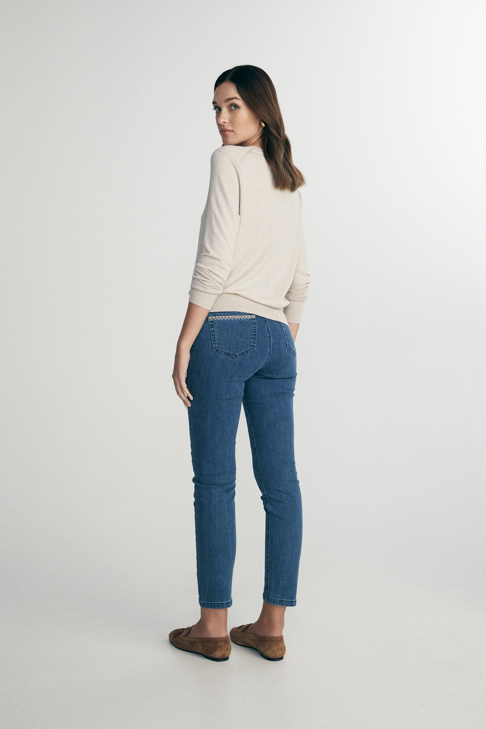 Crew neck cardigan