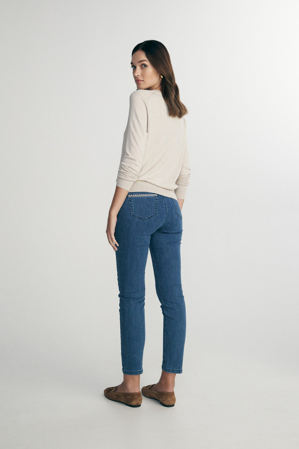 Crew neck cardigan