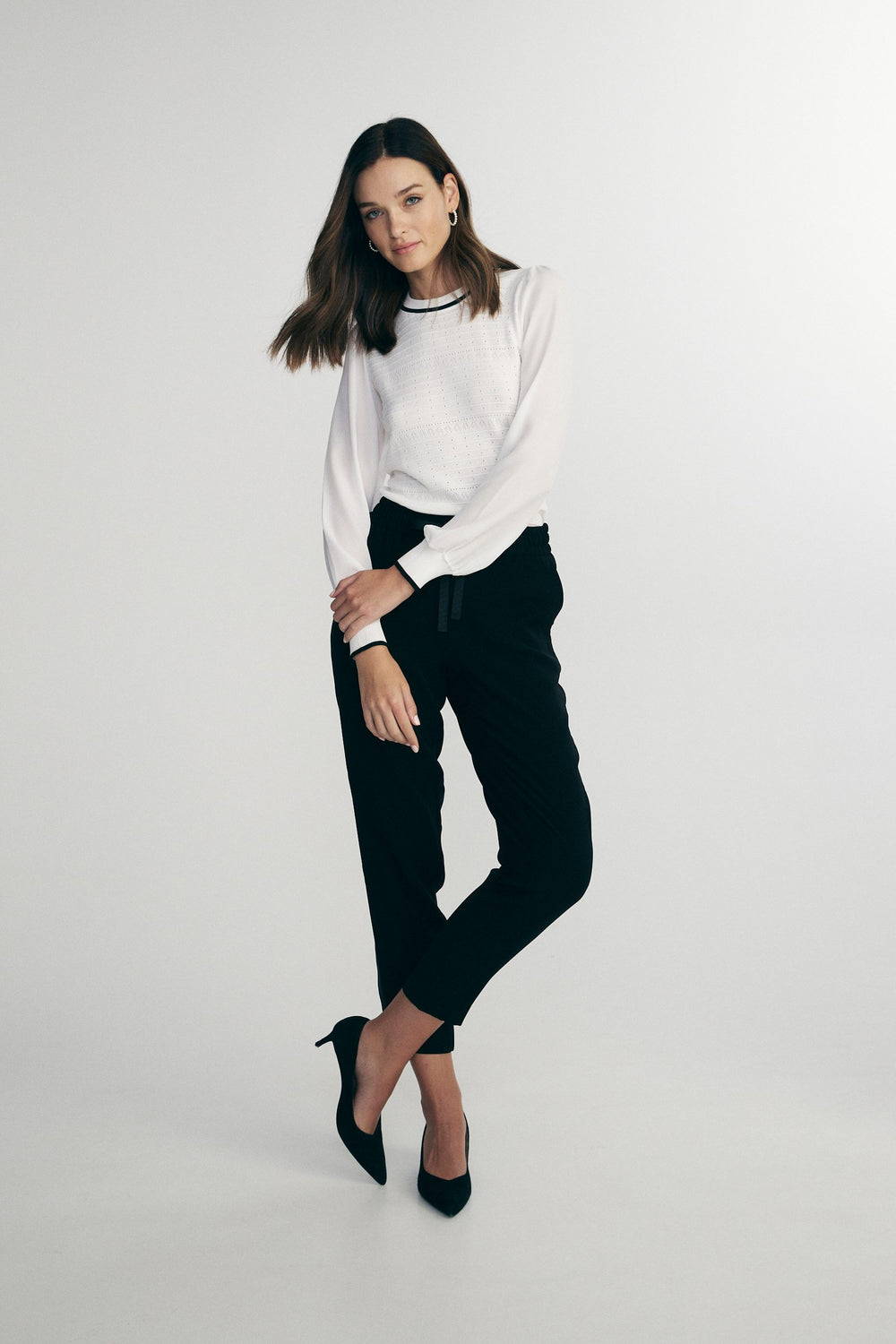 Mixed-fabric sweater