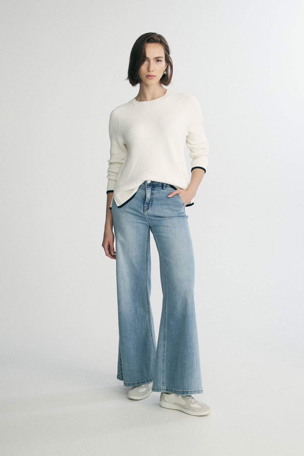 Crew neck sweater