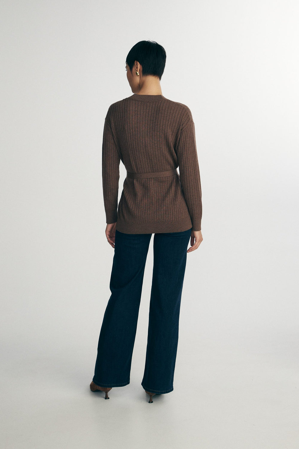 Relaxed cardigan with belt