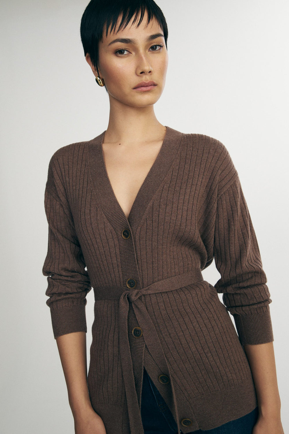 Relaxed cardigan with belt